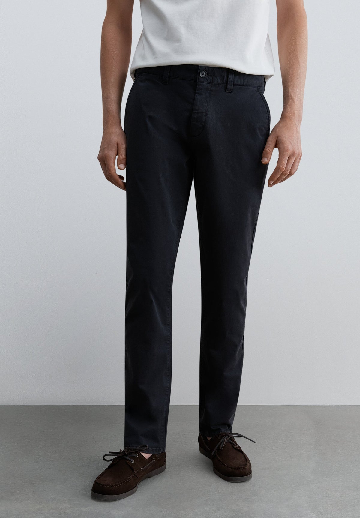 CALÇAS CHINO SLIM FIT