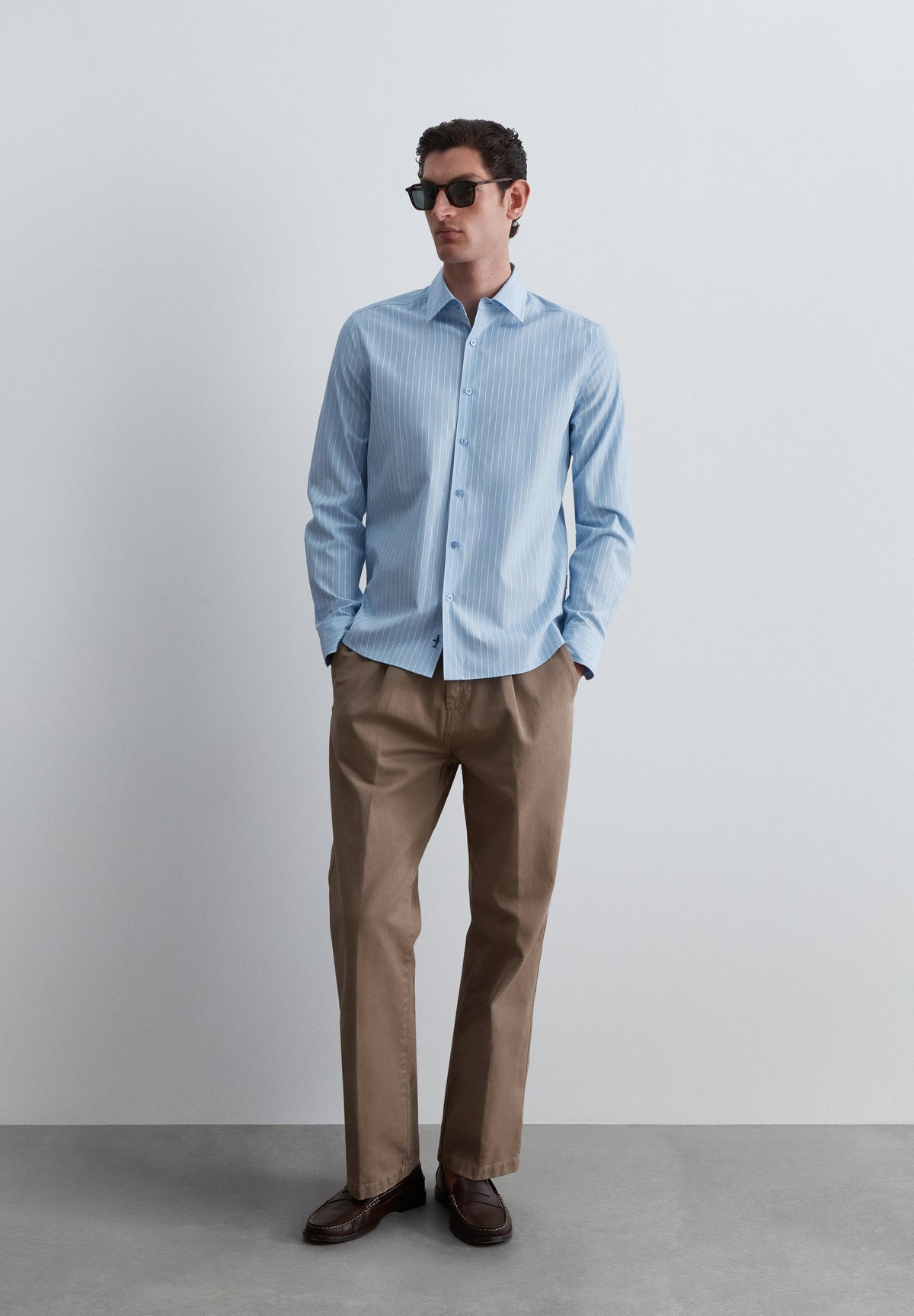 CALÇAS CHINOS LOOSE FIT