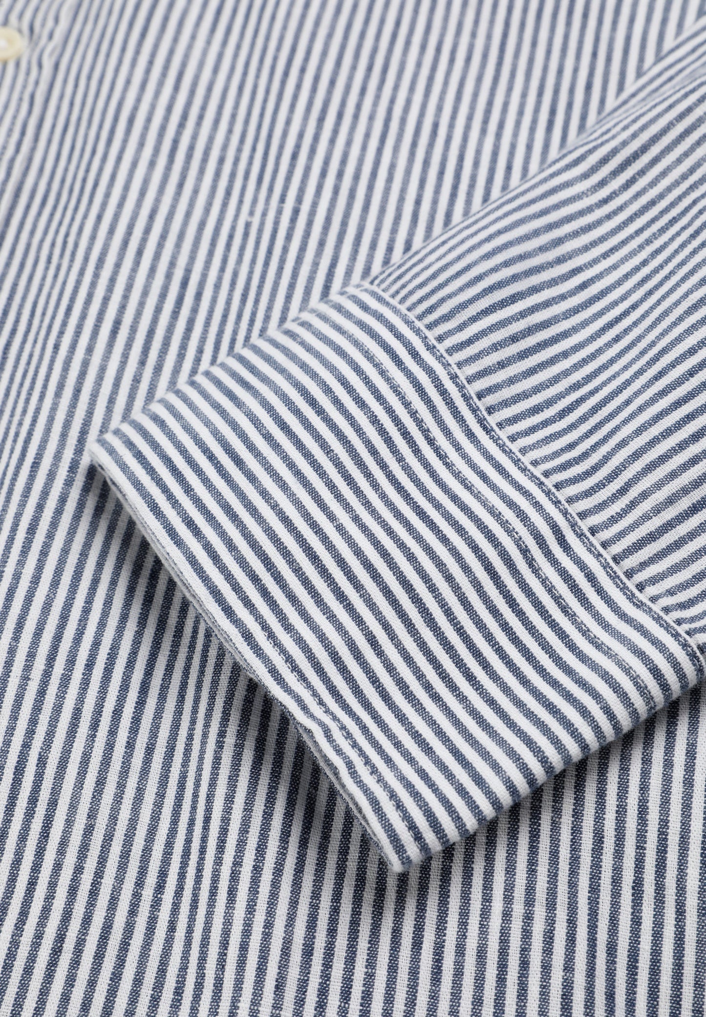 CAMISA OXFORD DE LINHO ÀS RISCAS