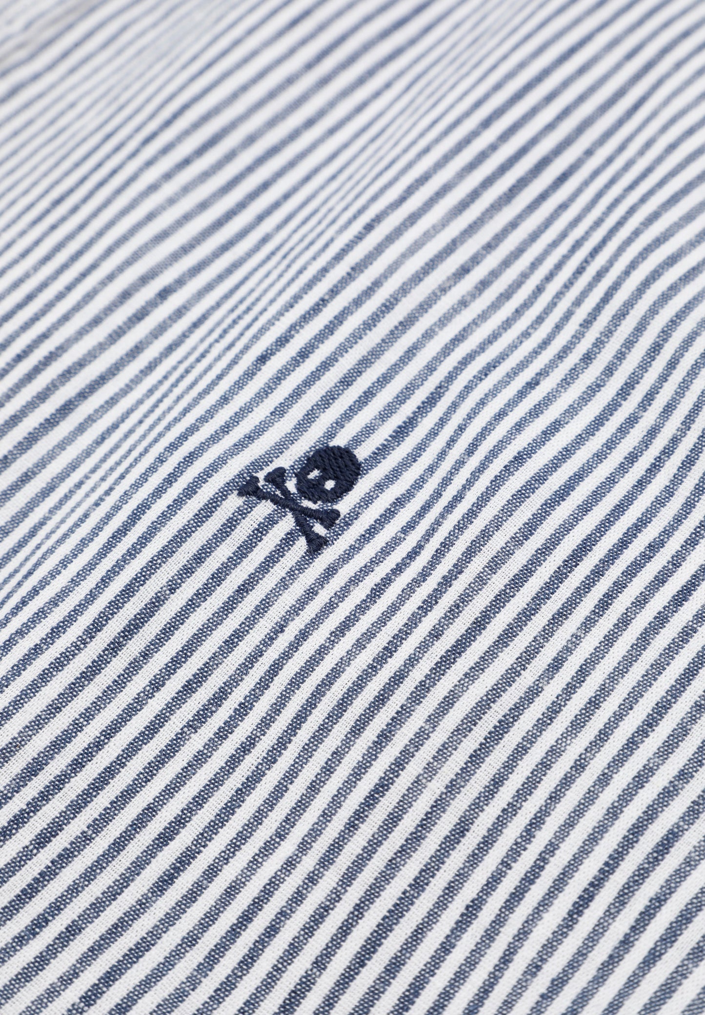 CAMISA OXFORD DE LINHO ÀS RISCAS