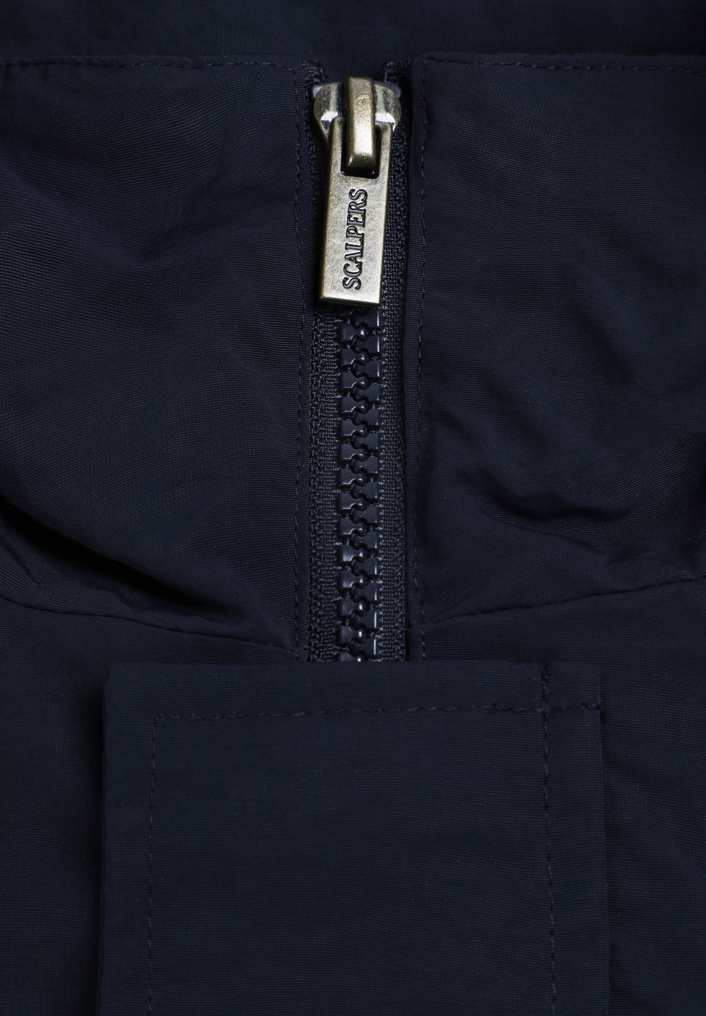 CARDIGAN BOMBER CROPPED COM BOLSOS