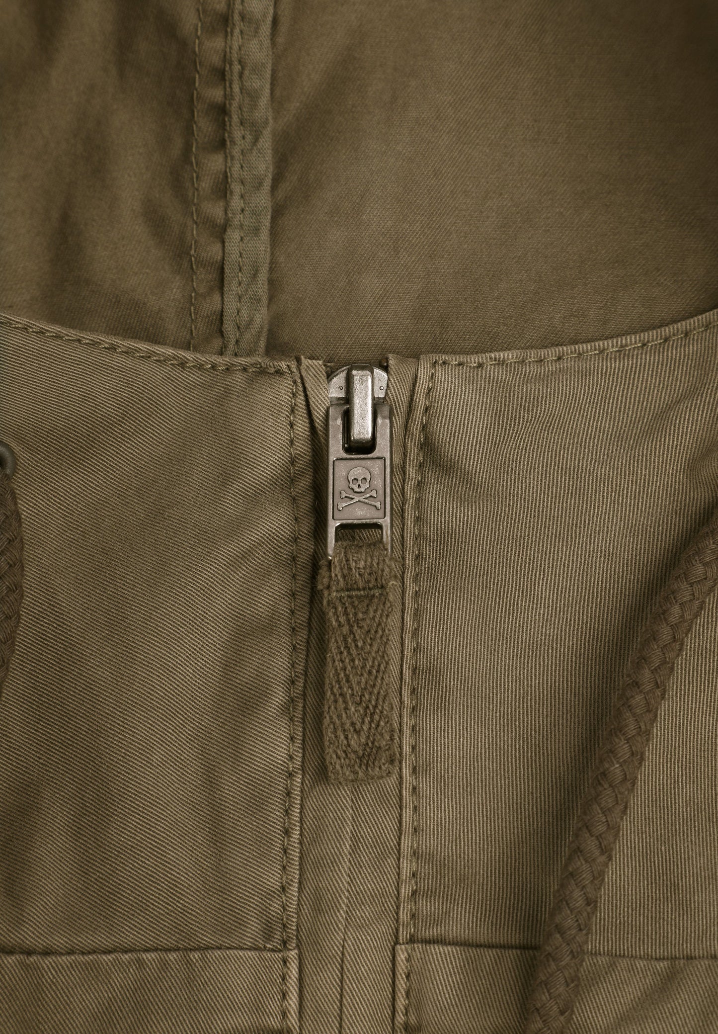 CARDIGAN LEVE COM CAPUZ EM ALGODÃO
