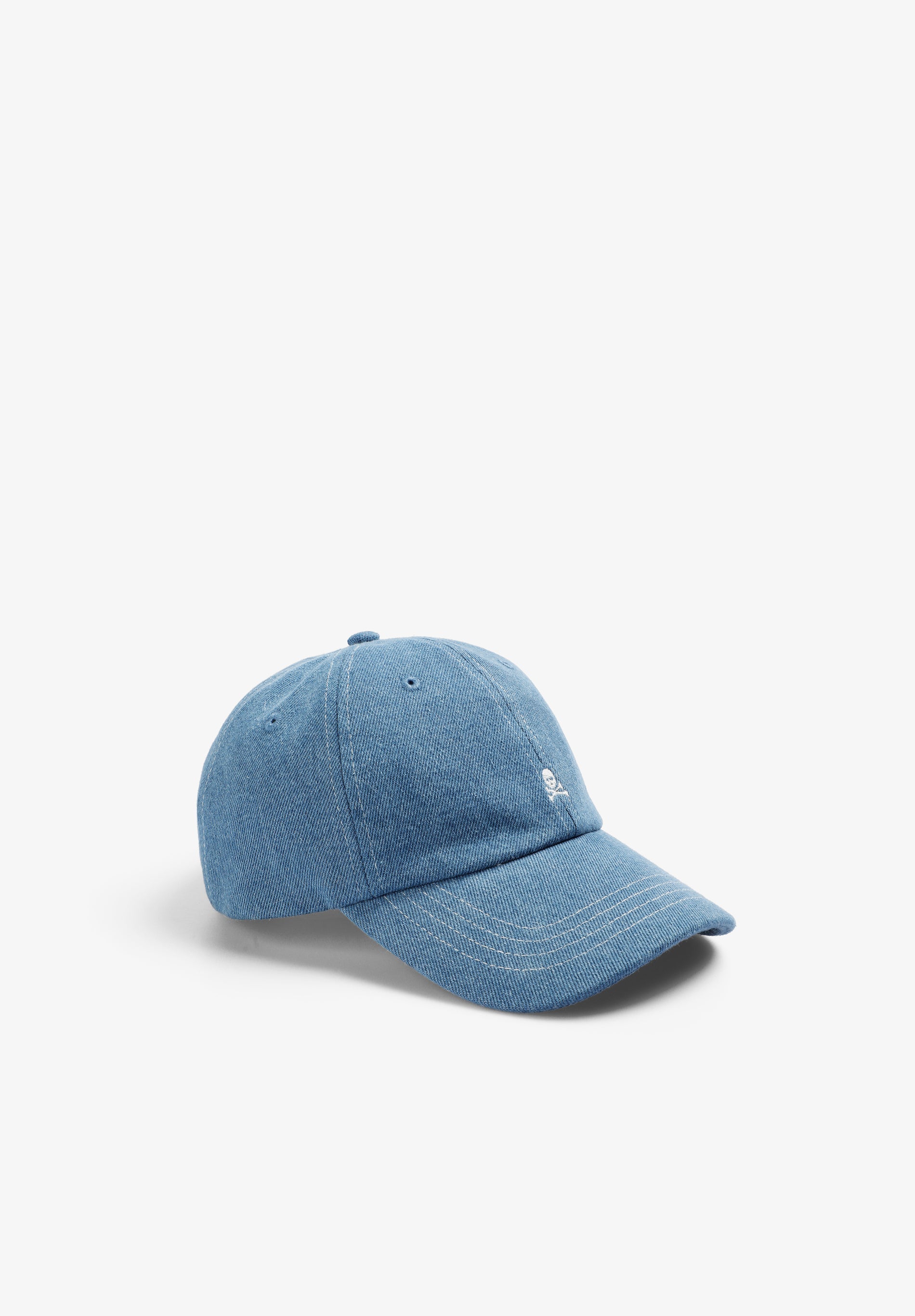 BONÉ DENIM EM CONTRASTE