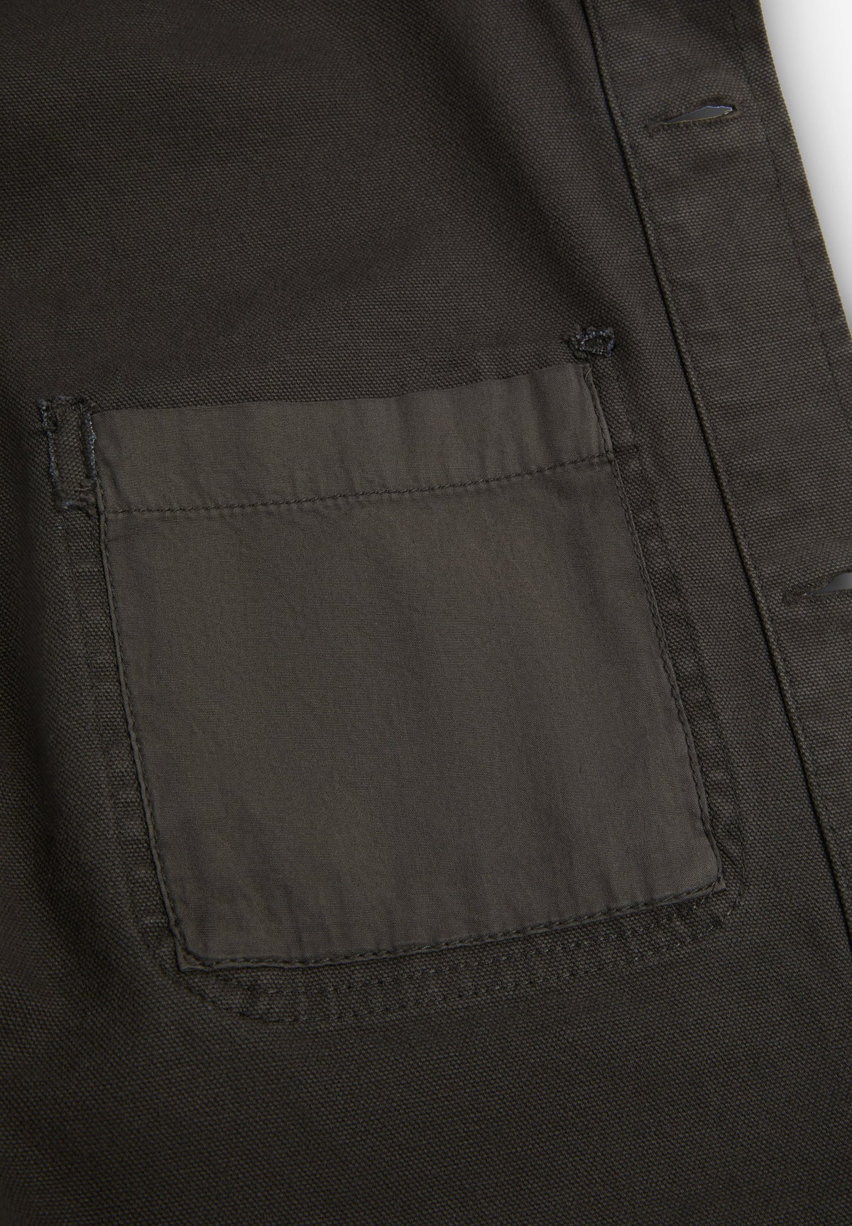 CAMISA COMPRIDA COM BOLSOS DESBOTADA