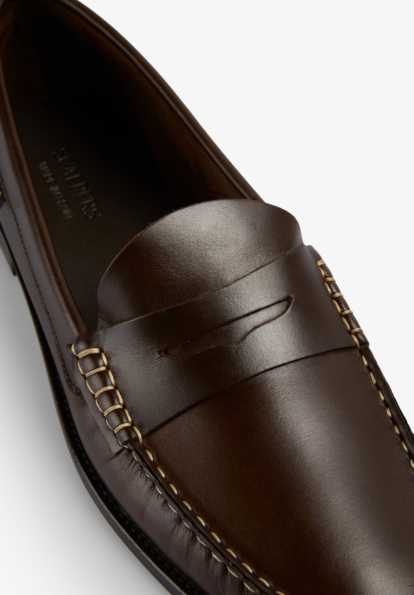 MOCASSINS DE PELE COM COSTURA EM CONTRASTE