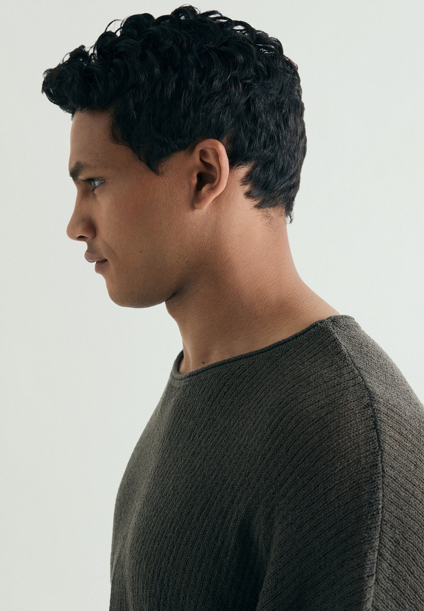 SWEATER EM MALHA LEVE DE ALGODÃO