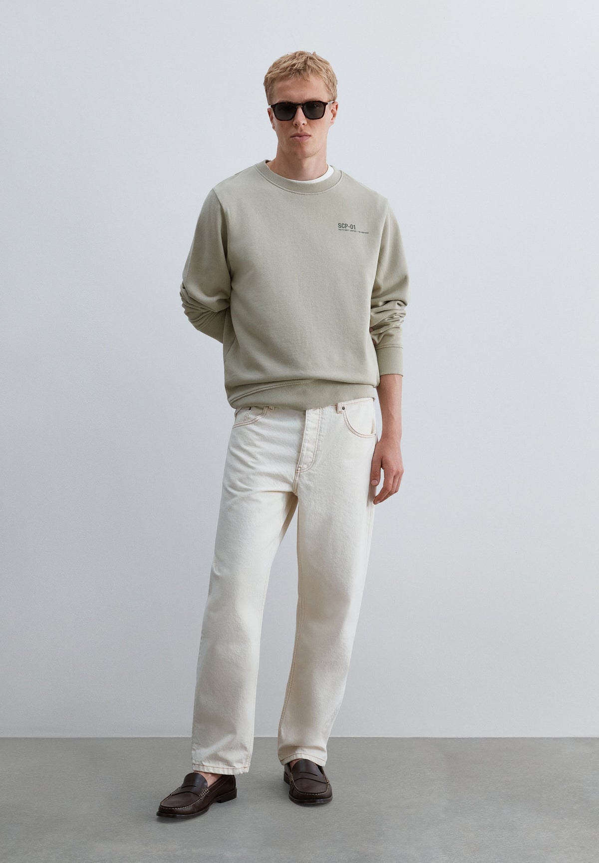 SWEATSHIRT COM PADRÃO A CONTRASTAR