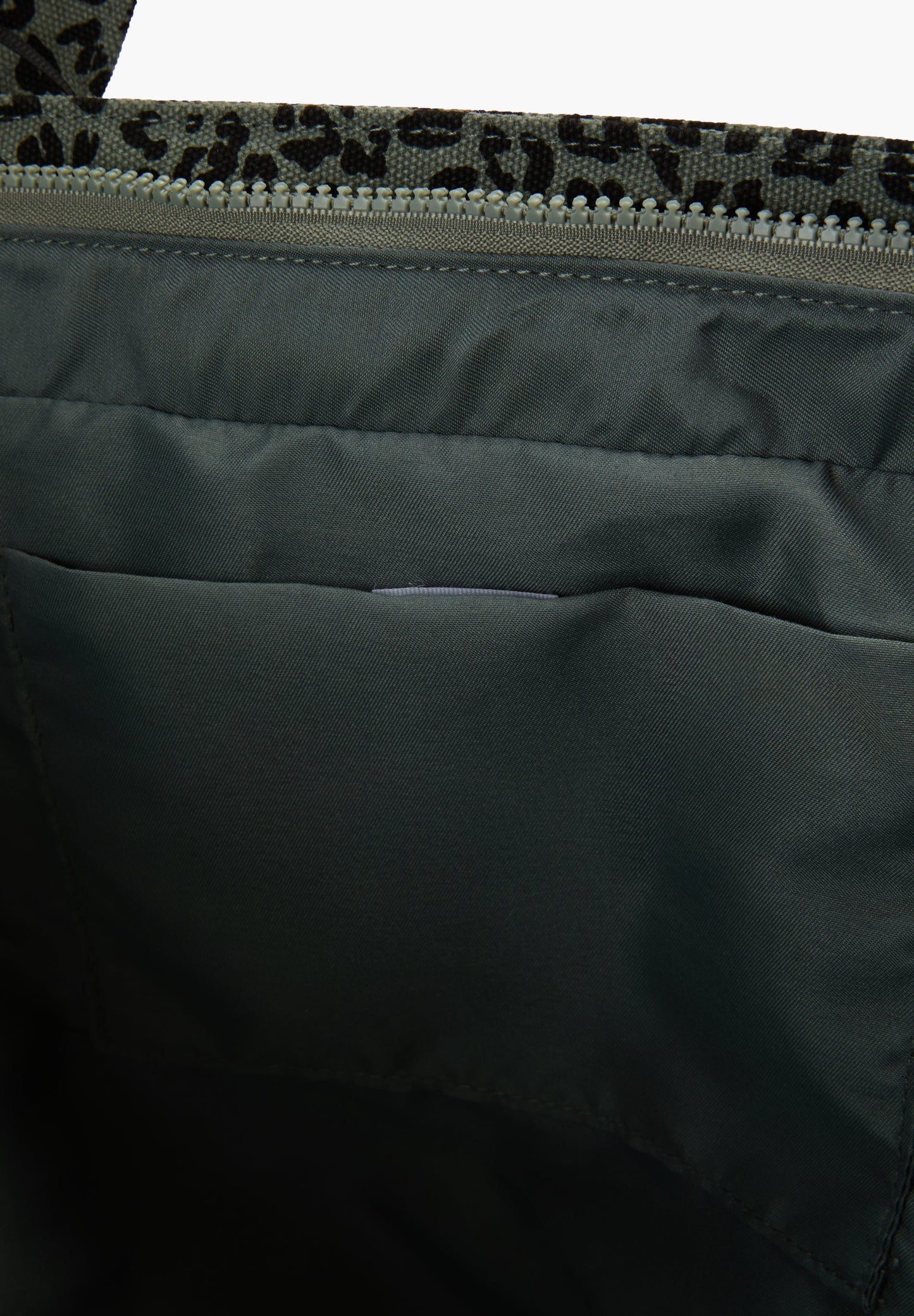 SACO SHOPPER ANIMAL PRINT