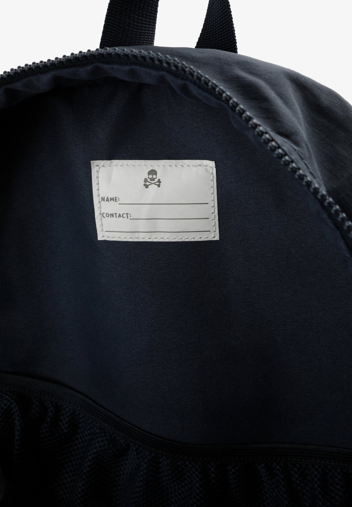MOCHILA RIPSTOP COM LOGÓTIPO BORDADO