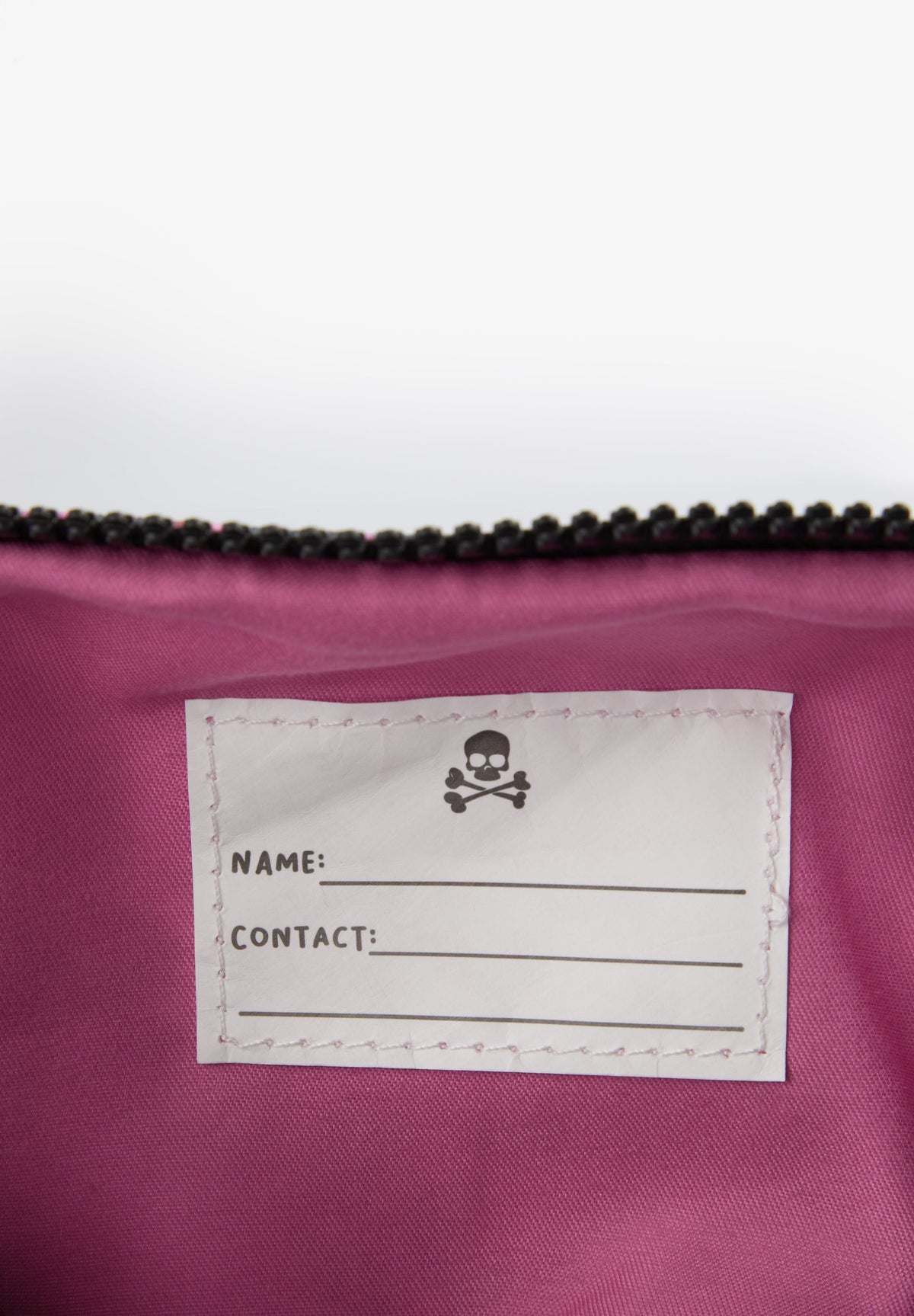 NECESSAIRE ESTAMPADO ANIMAL REMENDO FRONTAL