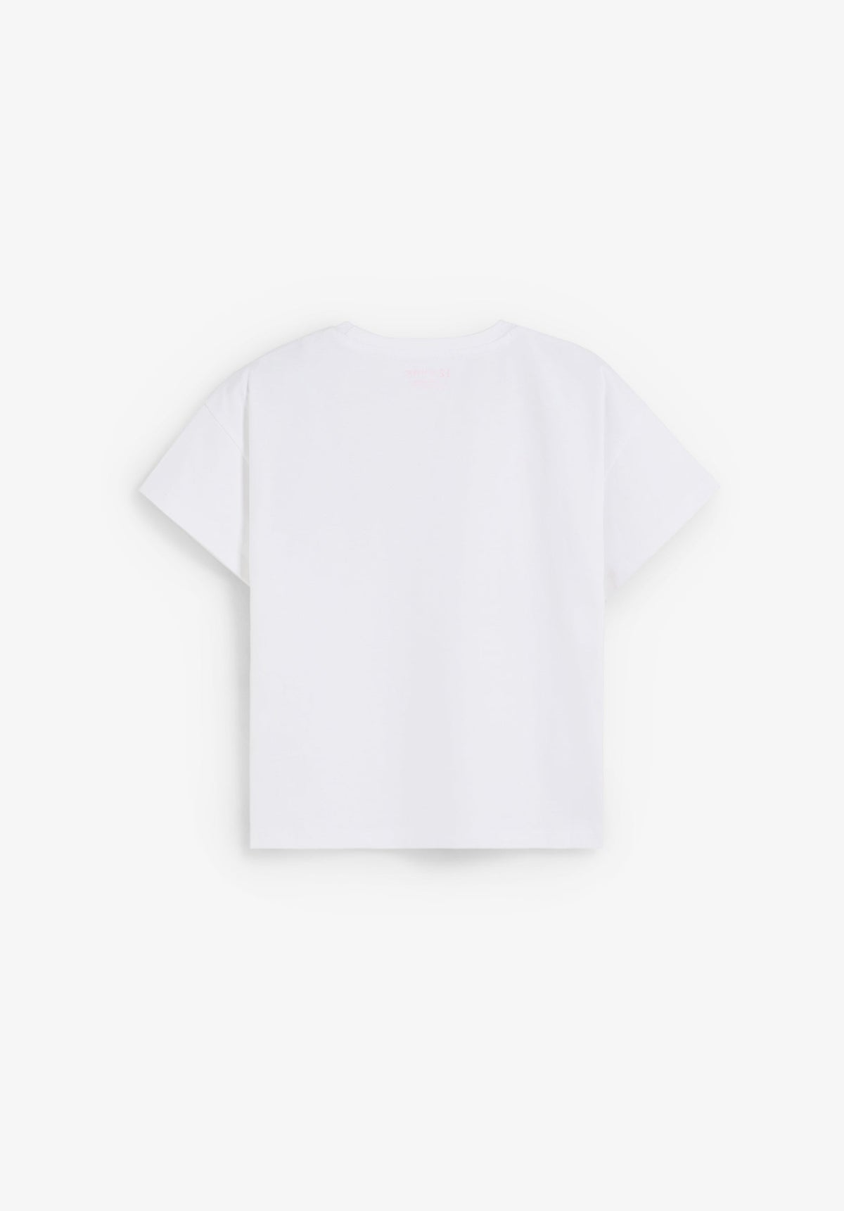 T-SHIRT COM DETALHE EM STRASS