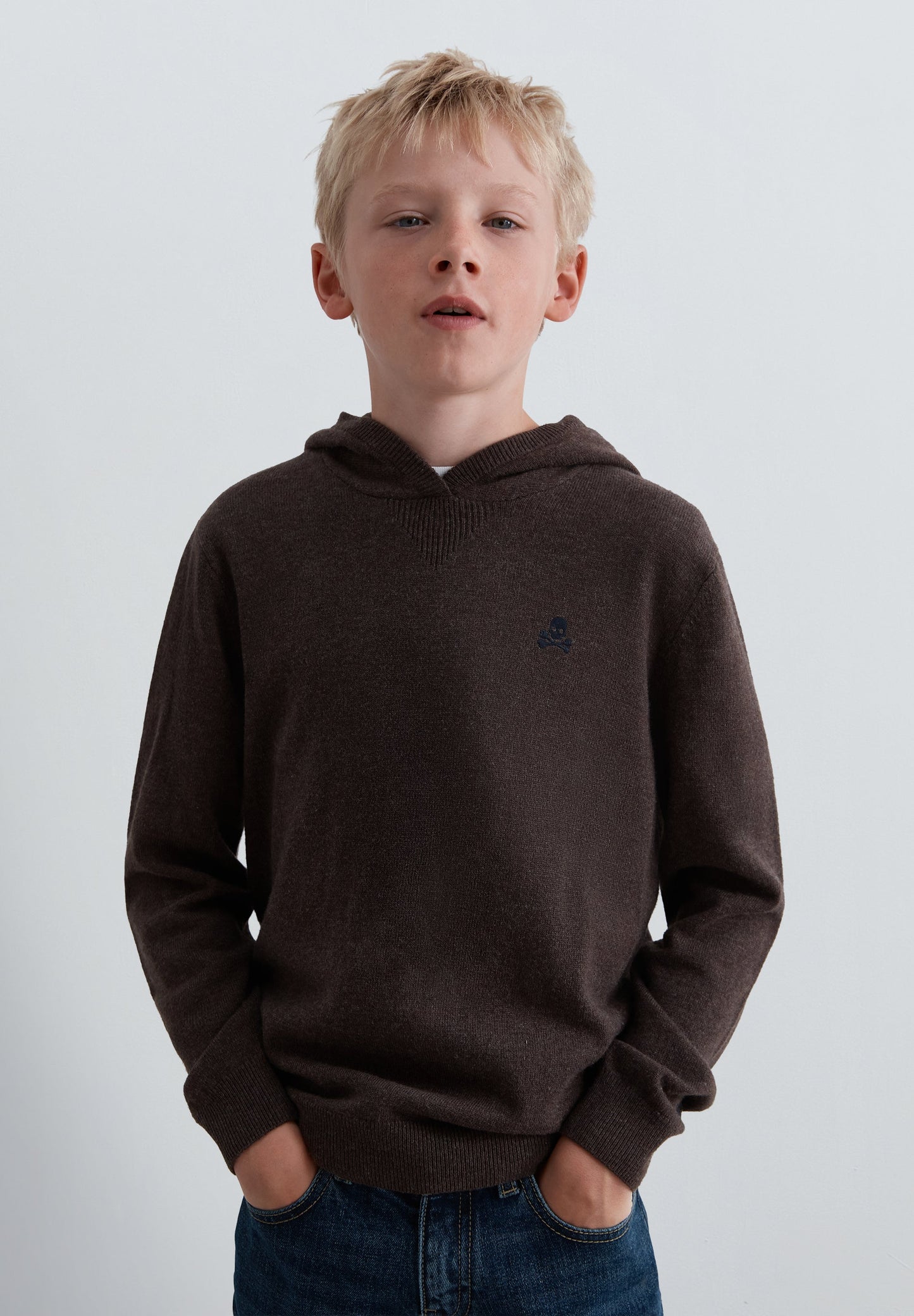SWEATER TRICOT COM CAPUZ