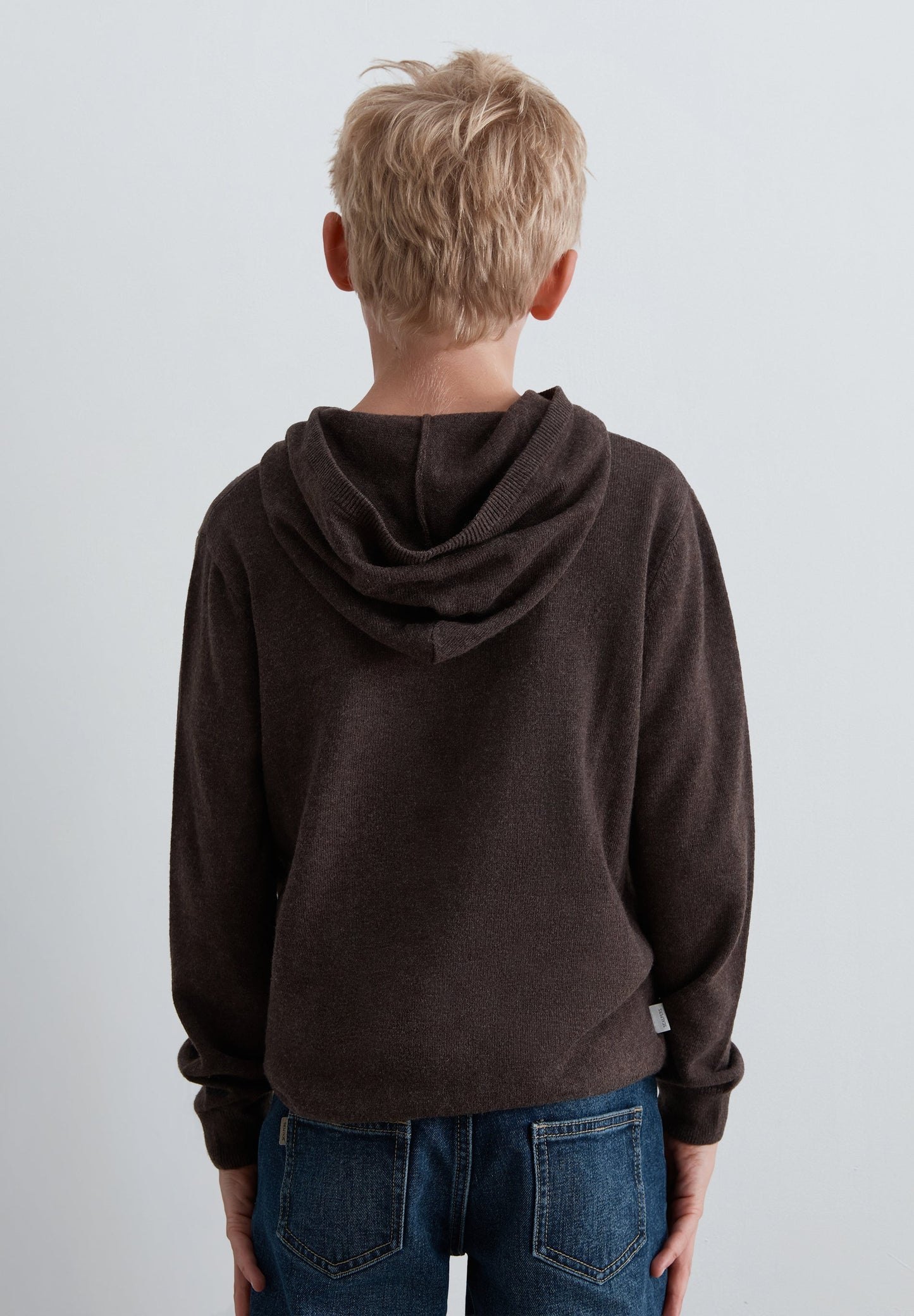 SWEATER TRICOT COM CAPUZ