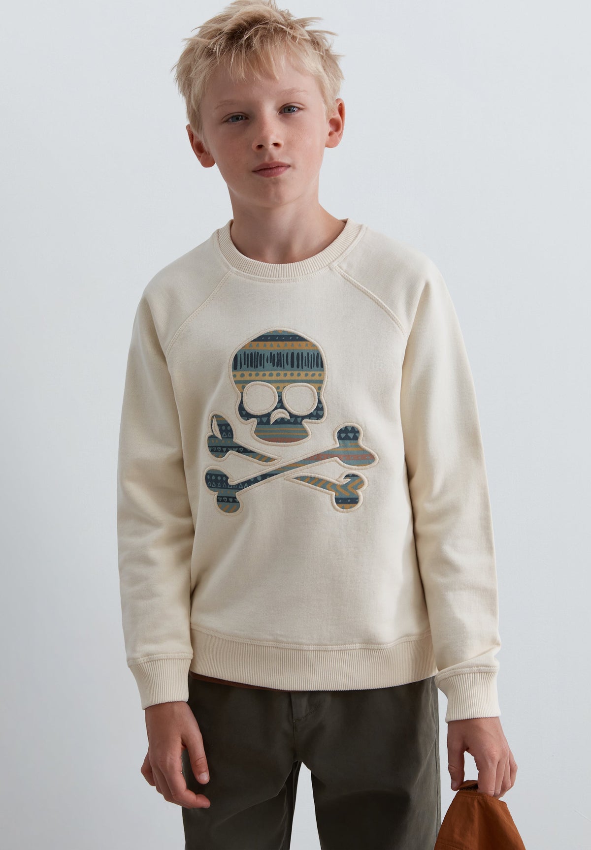 SWEATSHIRT COM SKULL À FRENTE