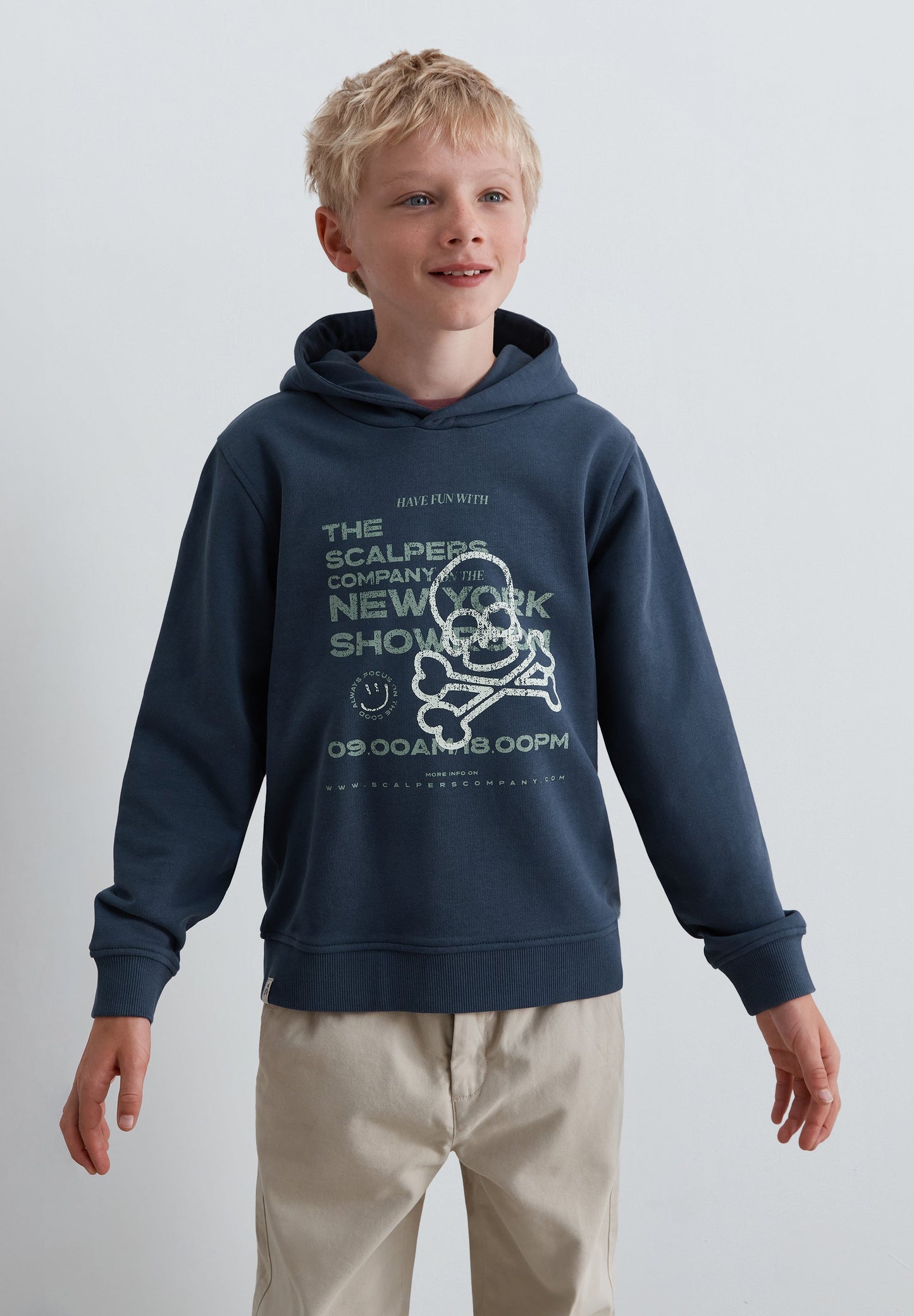 SWEATSHIRT COM CAPUZ WASHED
