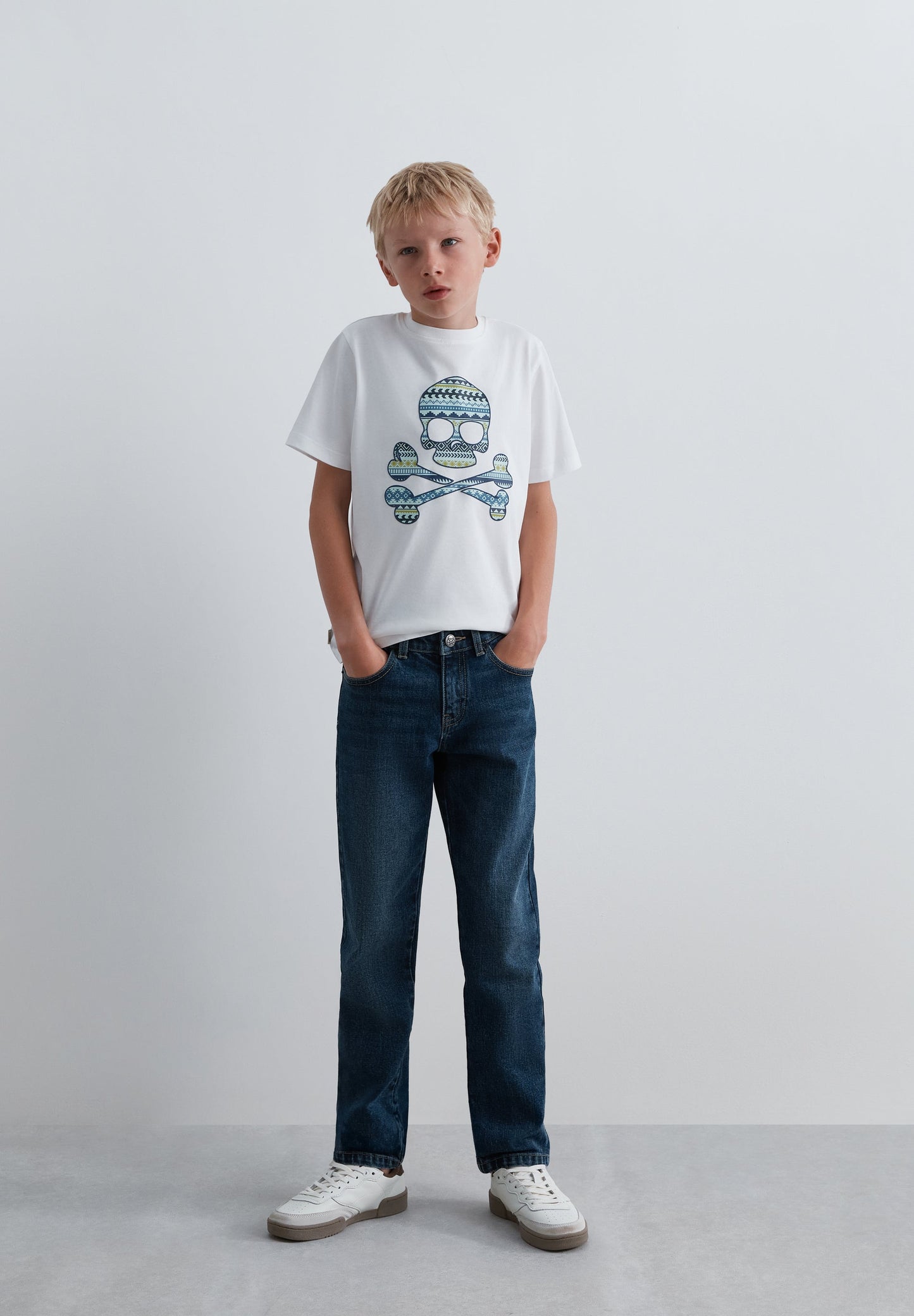 T-SHIRT SKULL COM PADRÃO