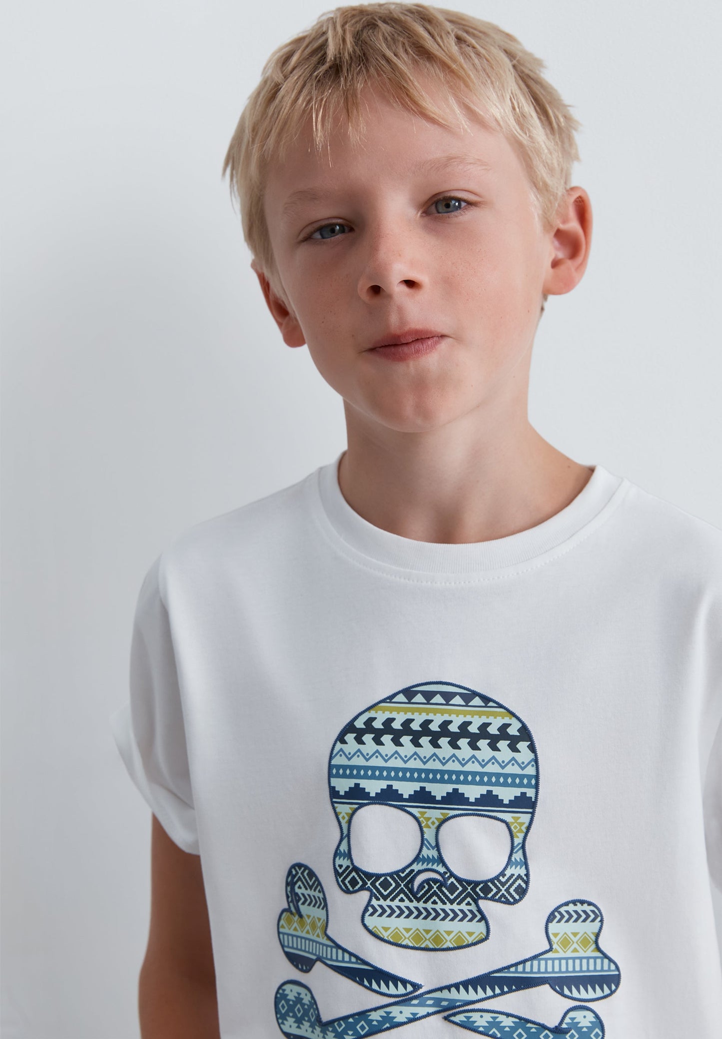 T-SHIRT SKULL COM PADRÃO