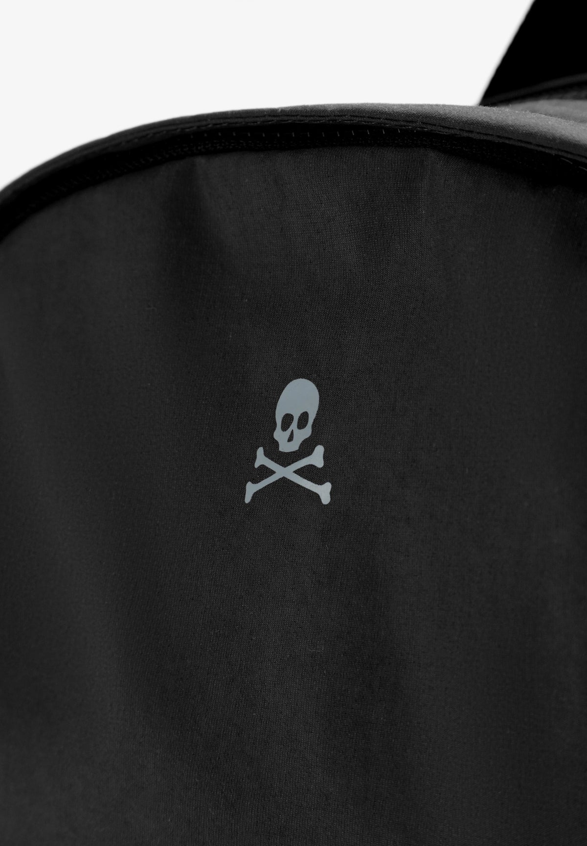 MOCHILA TÉCNICA COM BOLSO