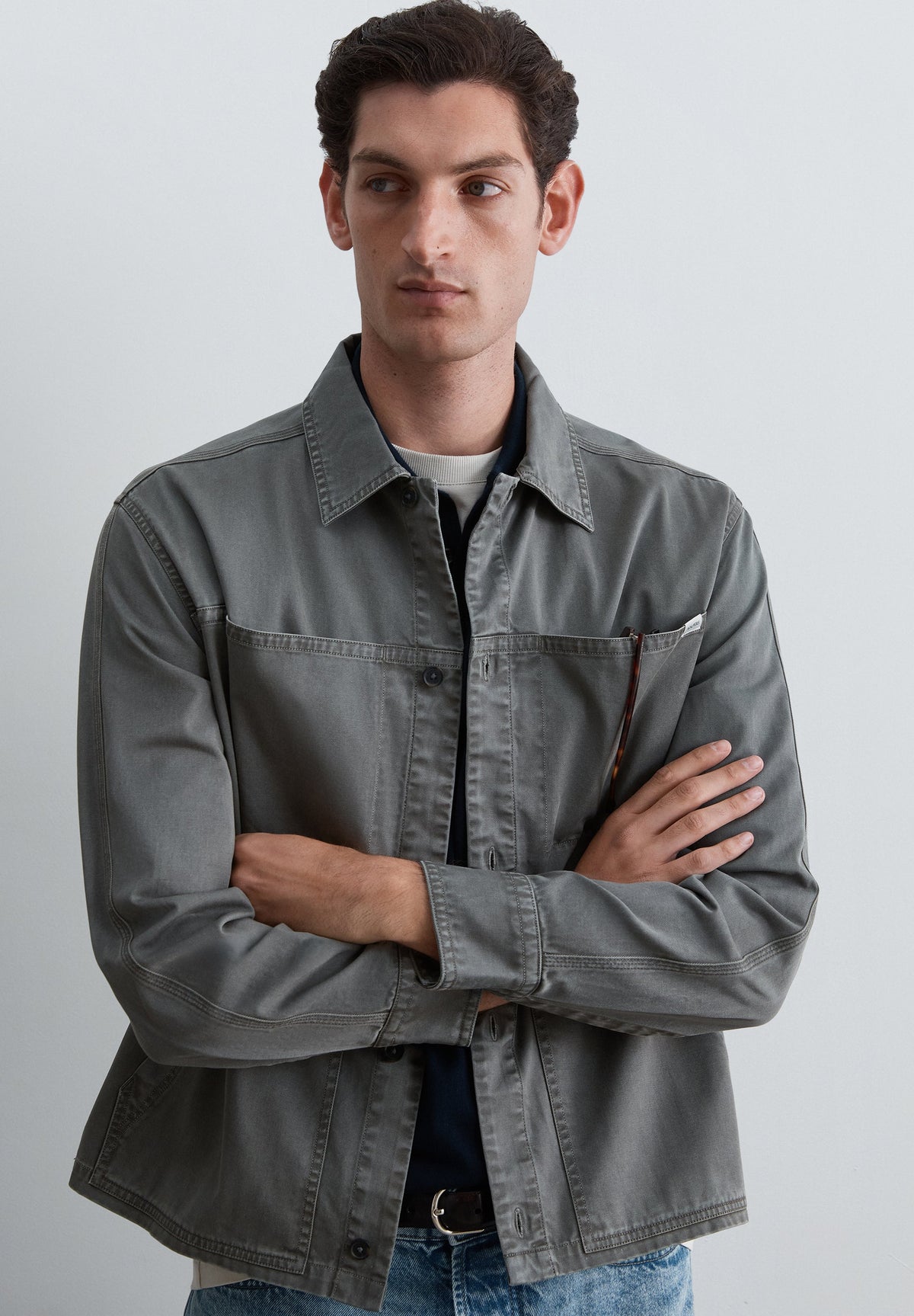 CAMISA COMPRIDA MILITAR COM BOLSOS