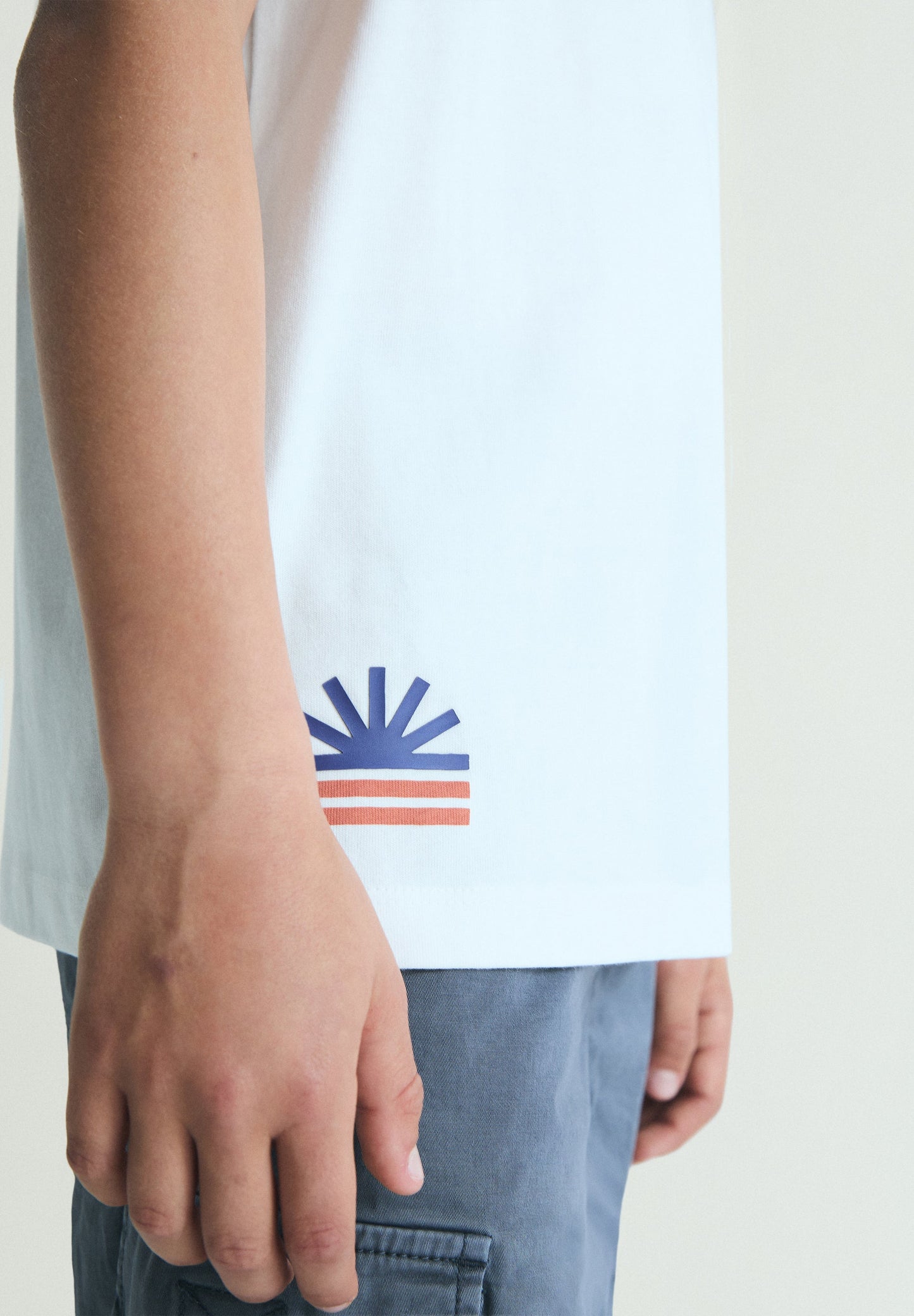 T-SHIRT ALGODÃO COM PADRÃO