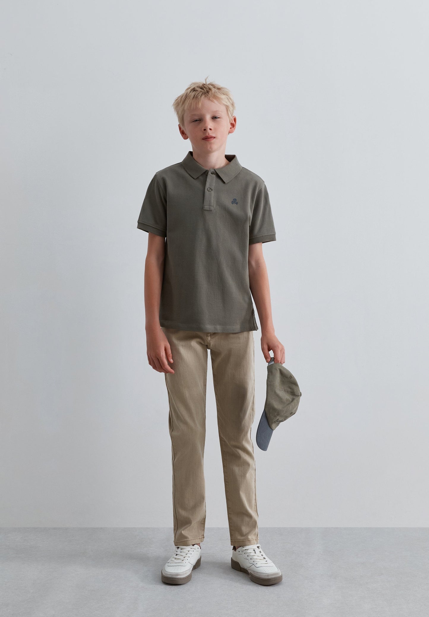 CAMISA POLO BÁSICA COM SKULL