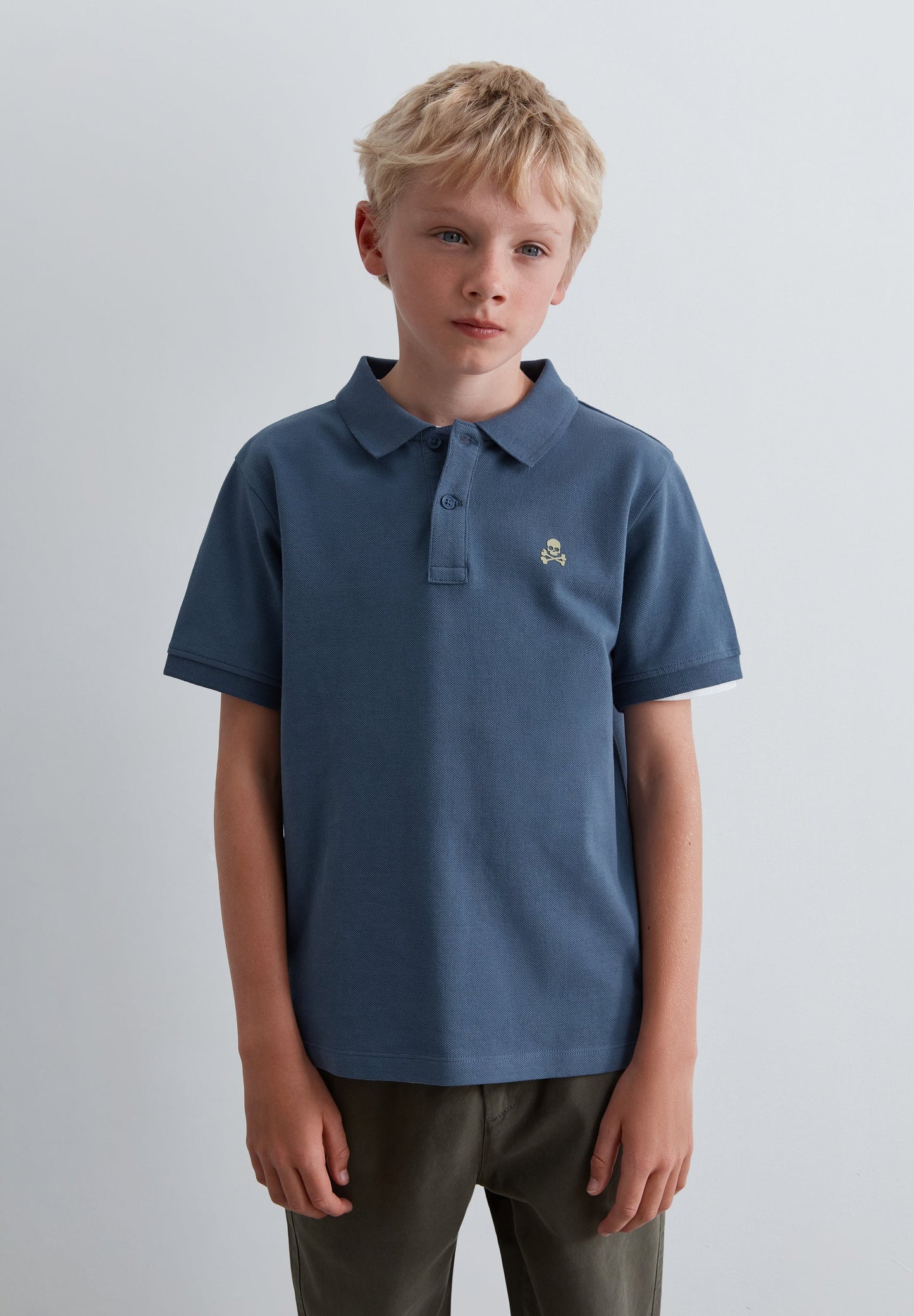 CAMISA POLO BÁSICA COM SKULL