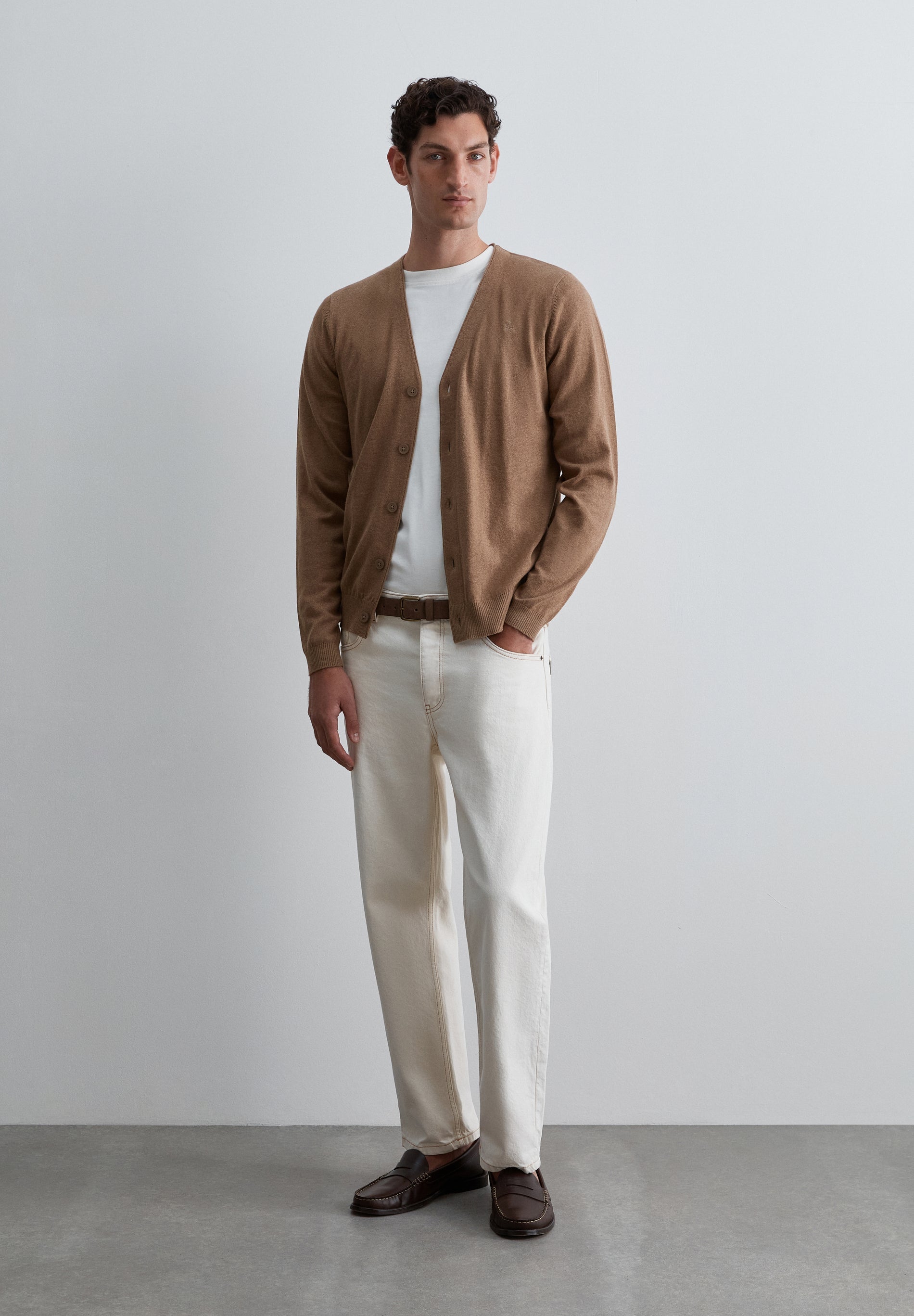 CARDIGAN COM SKULL NO TOM