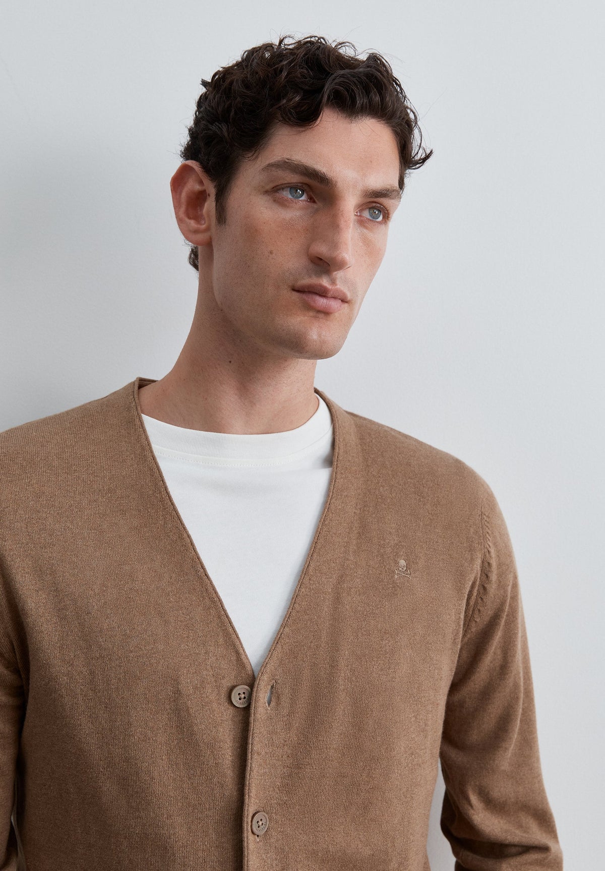 CARDIGAN COM SKULL NO TOM