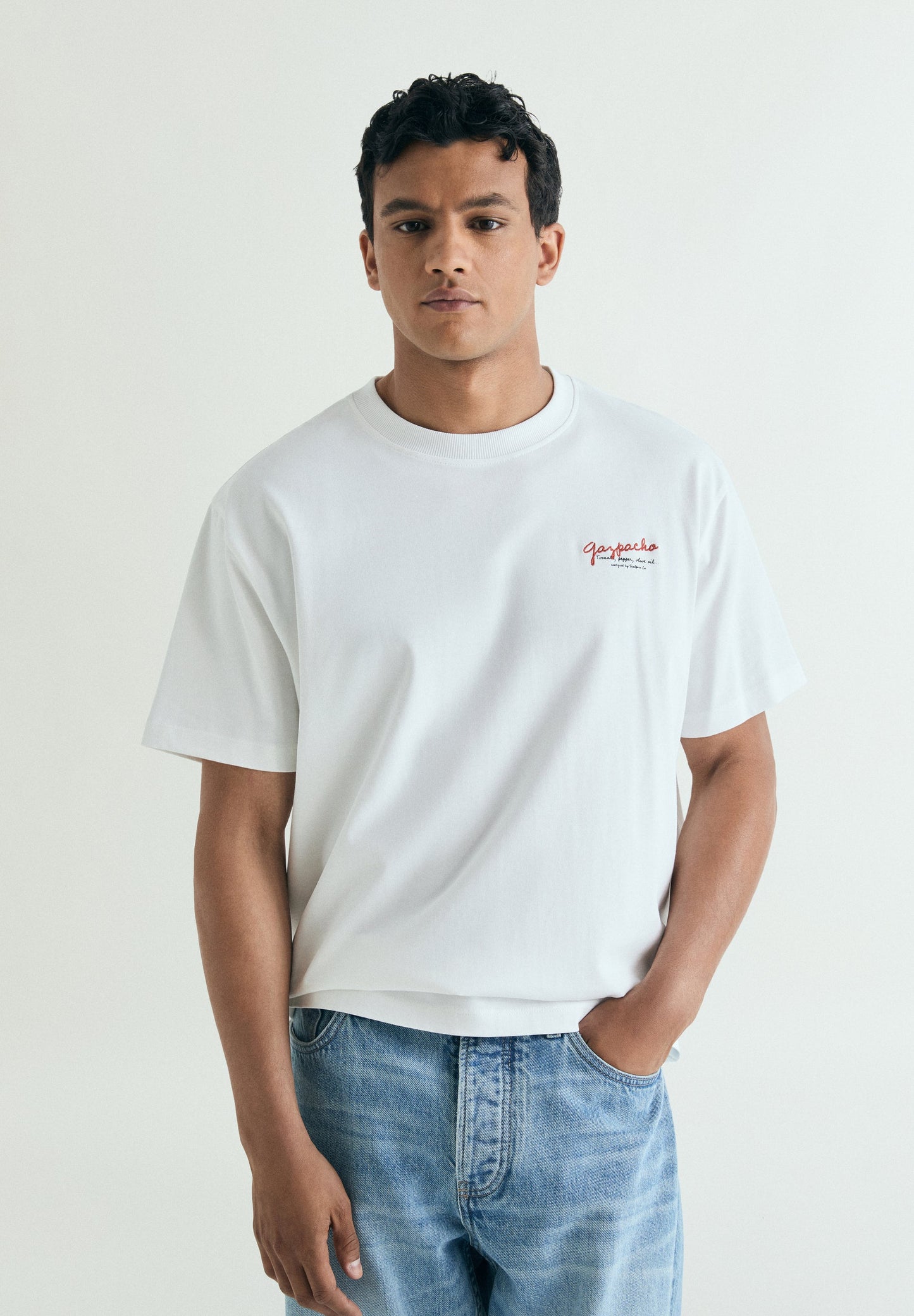 T-SHIRT COM PADRÃO HEAVY WEIGHT