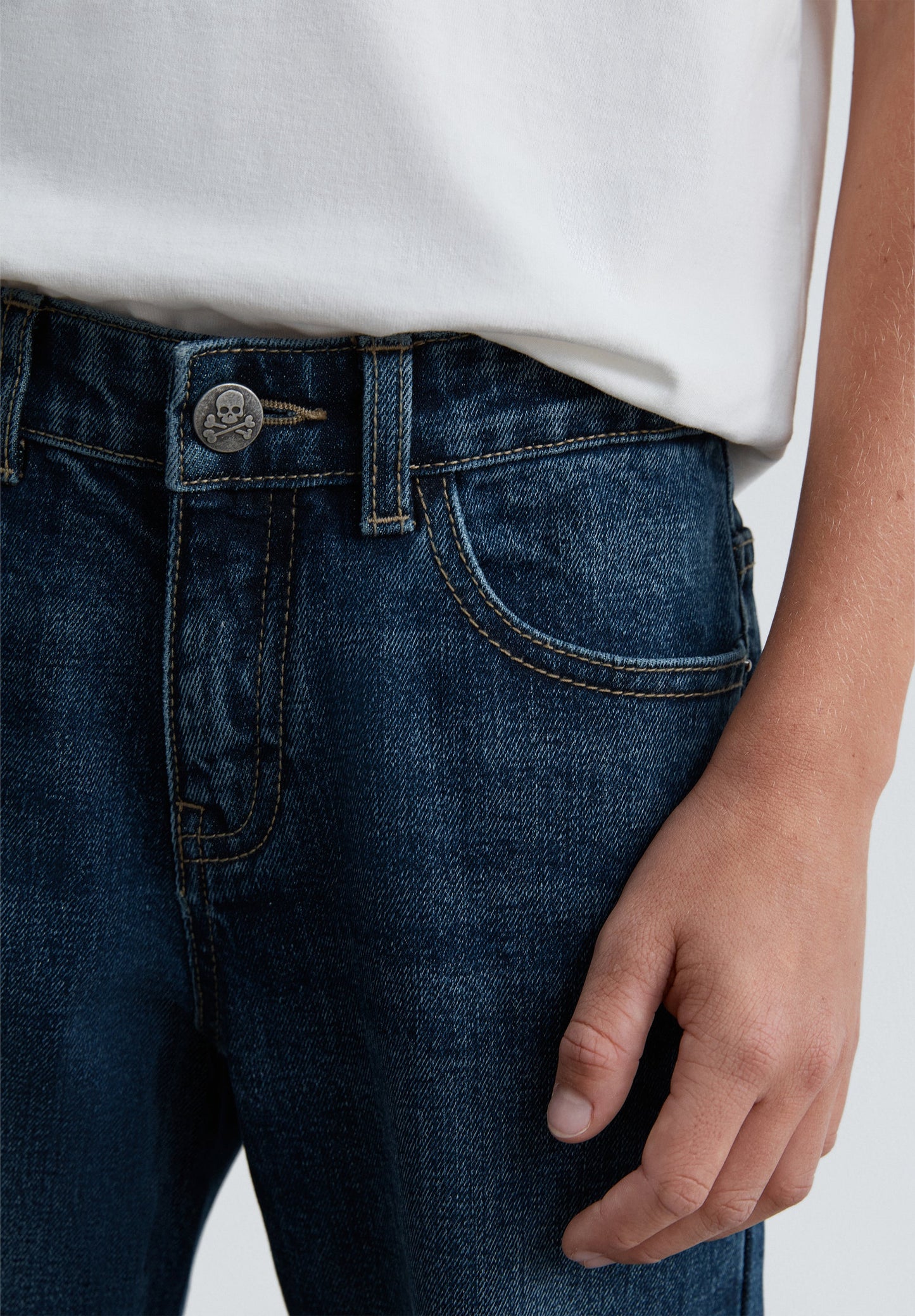 CALÇAS JEANS SLIM FIT