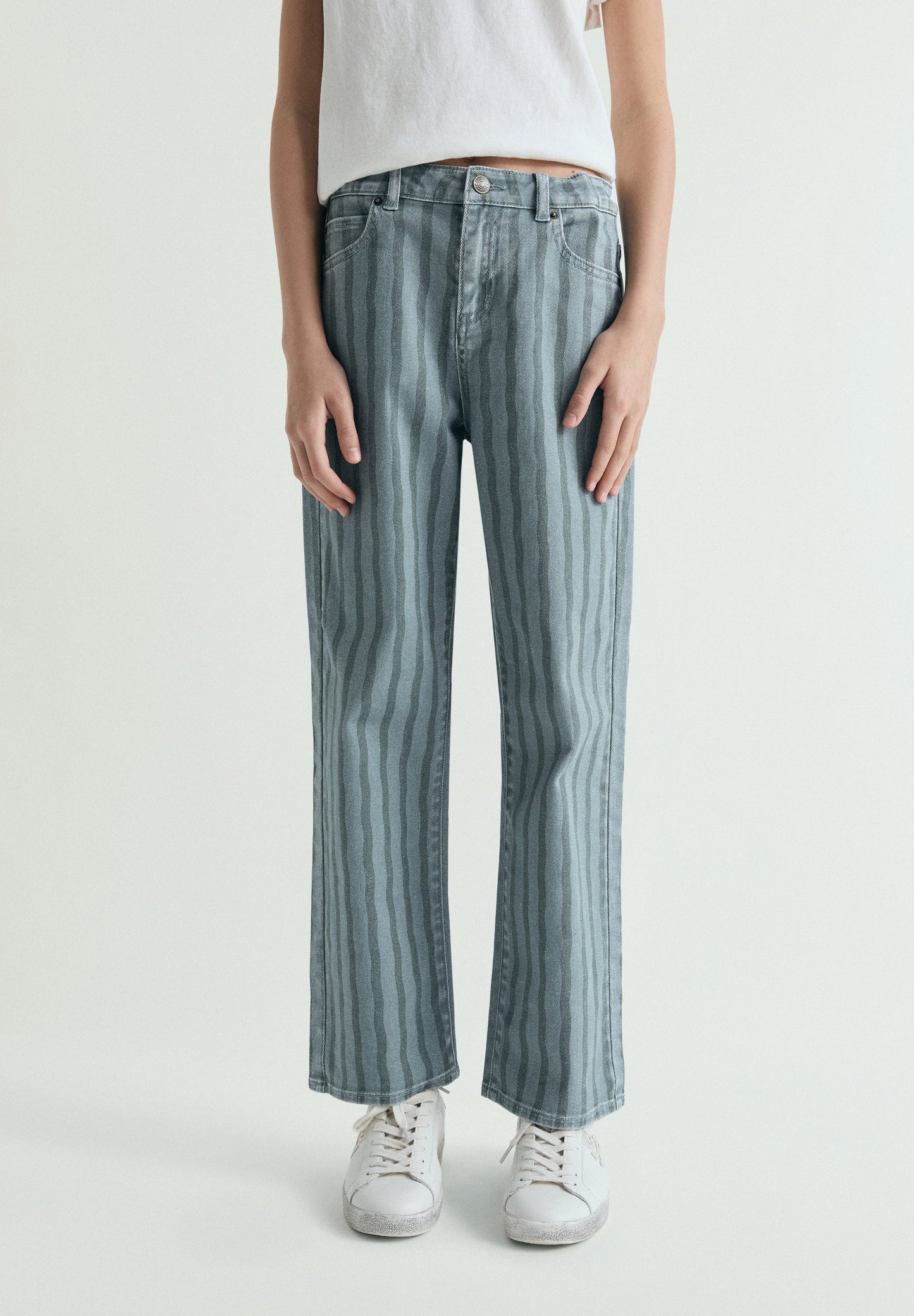 JEANS COM ONDAS