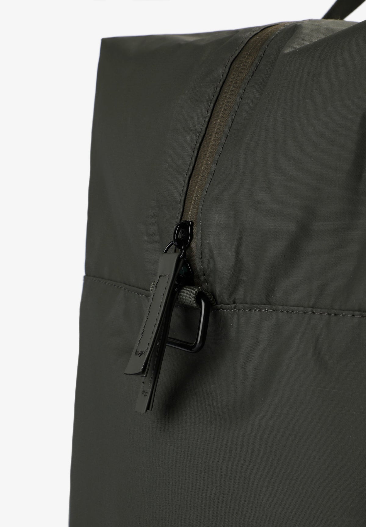 BOLSA DE VIAGEM COM BOLSOS
