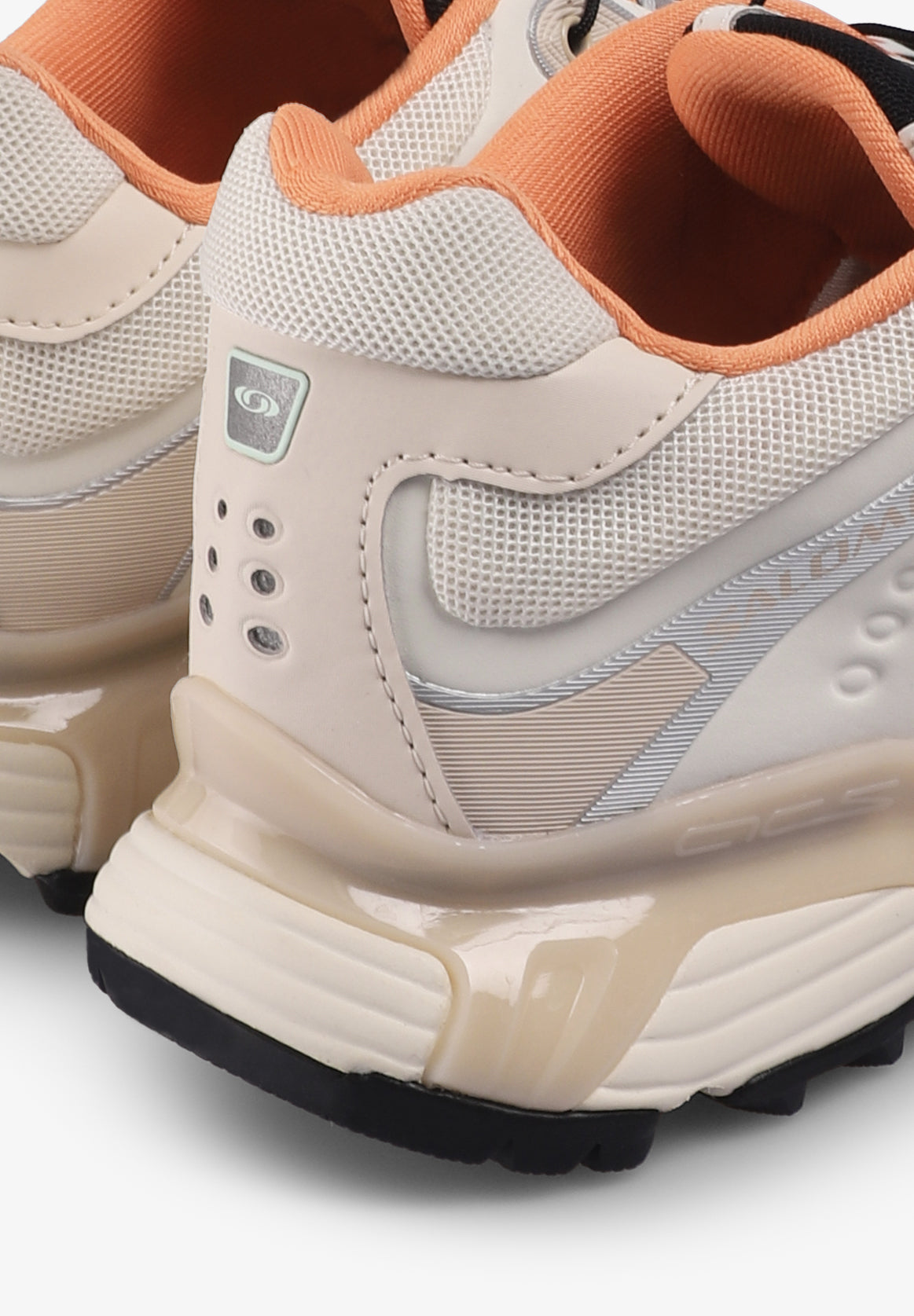 SALOMON | SAPATILHAS XT-WHISPER DE MULHER