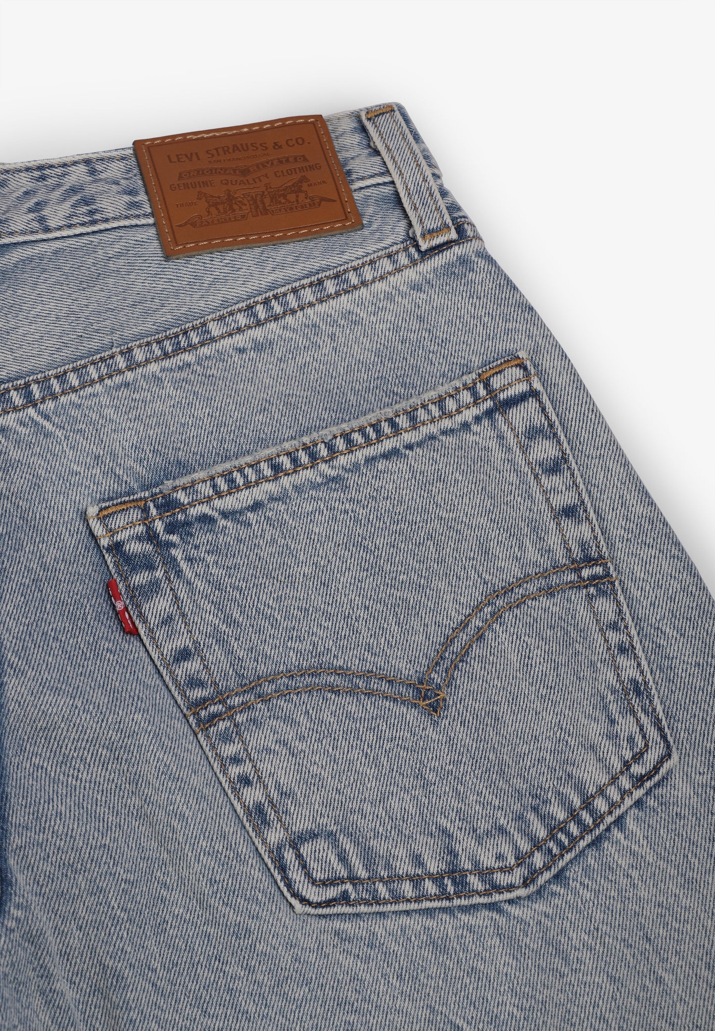 LEVIS | CALÇAS DENIM BAGGY DAD MULHER