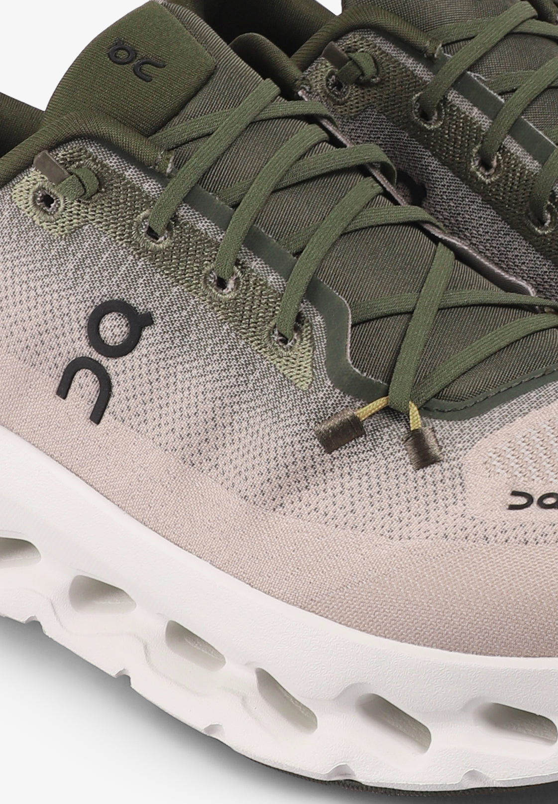 ON | SAPATILHAS CLOUDTILT DE HOMEM