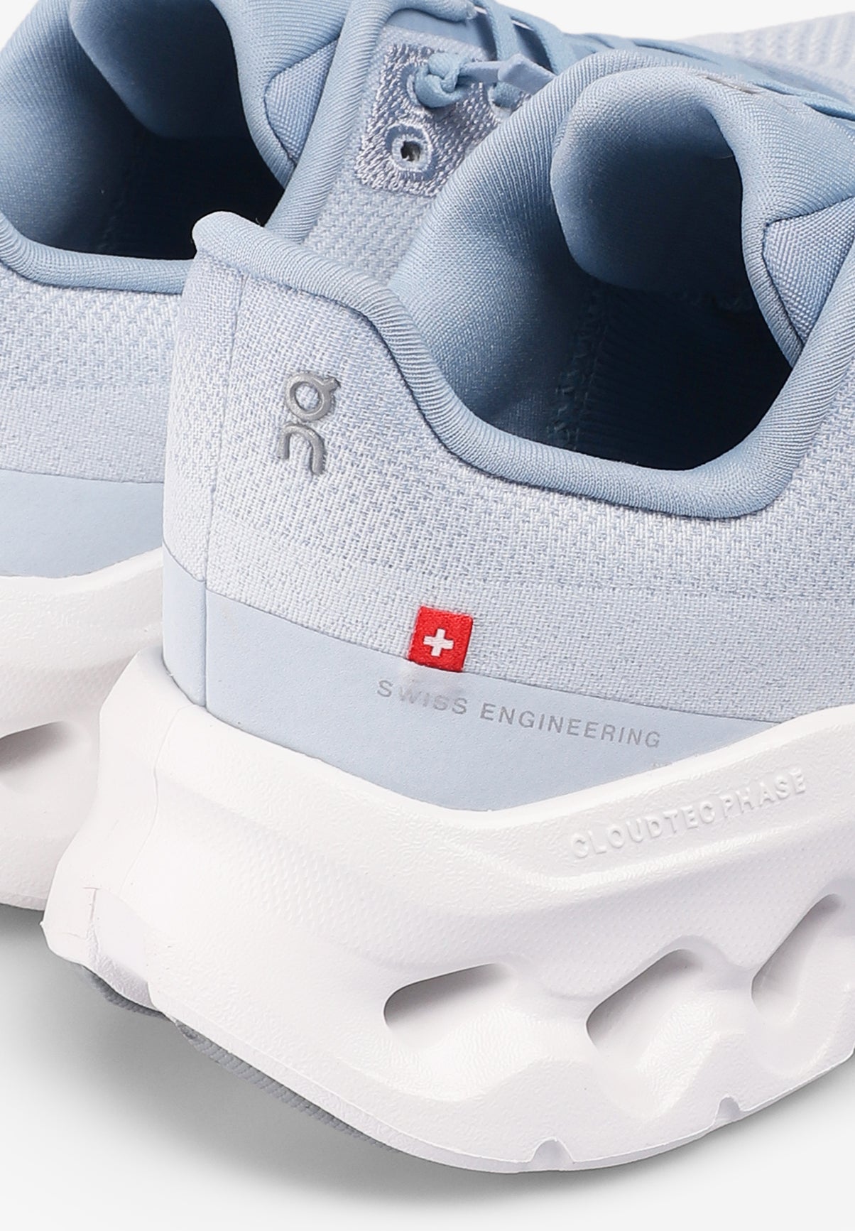 ON | SAPATILHAS CLOUDTILT DE MULHER