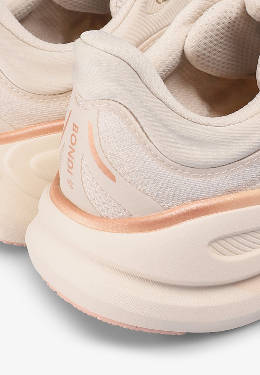 HOKA | SAPATILHAS BONDI 9 DE MULHER
