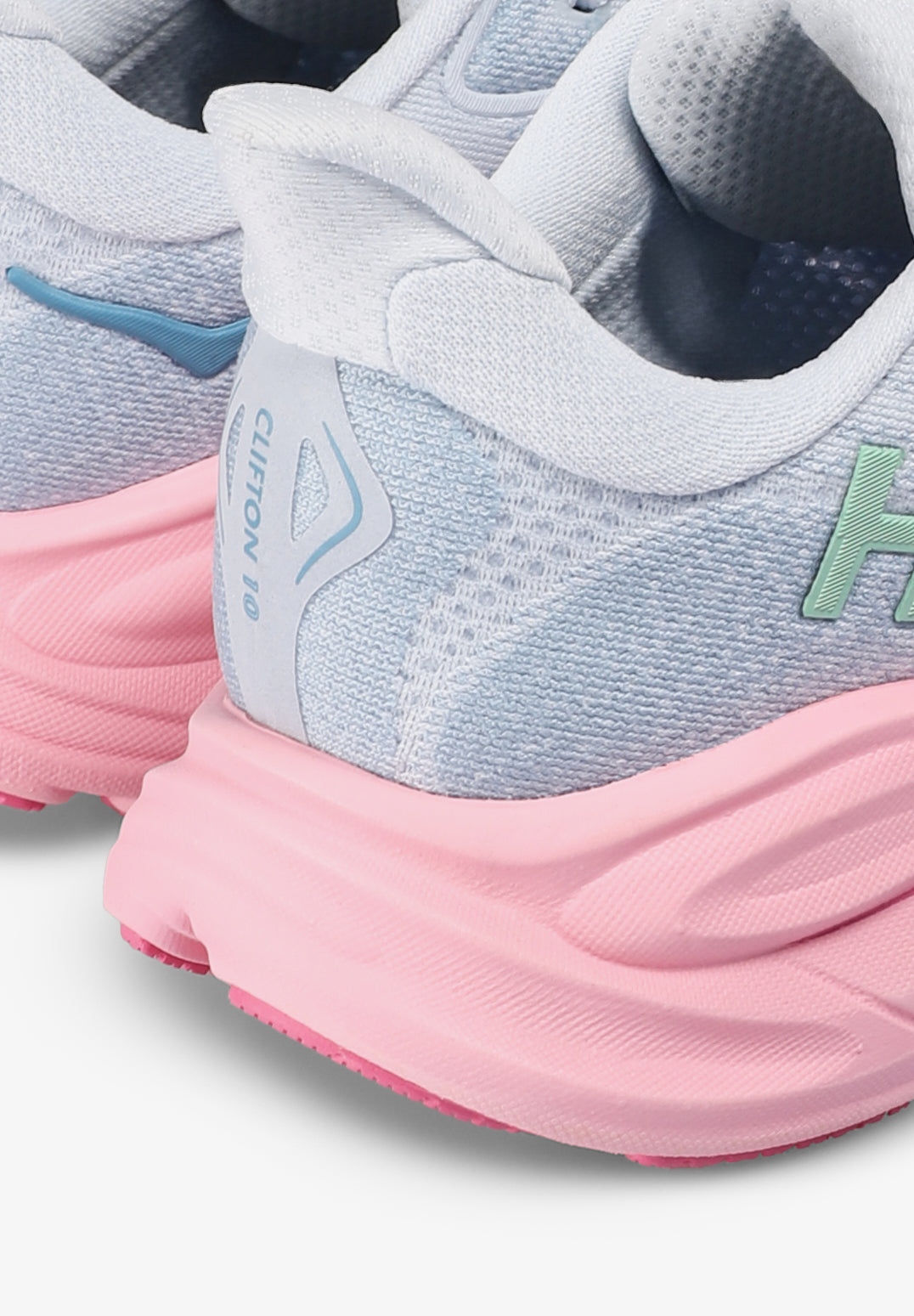 HOKA | SAPATILHAS CLIFTON 10 DE MULHER