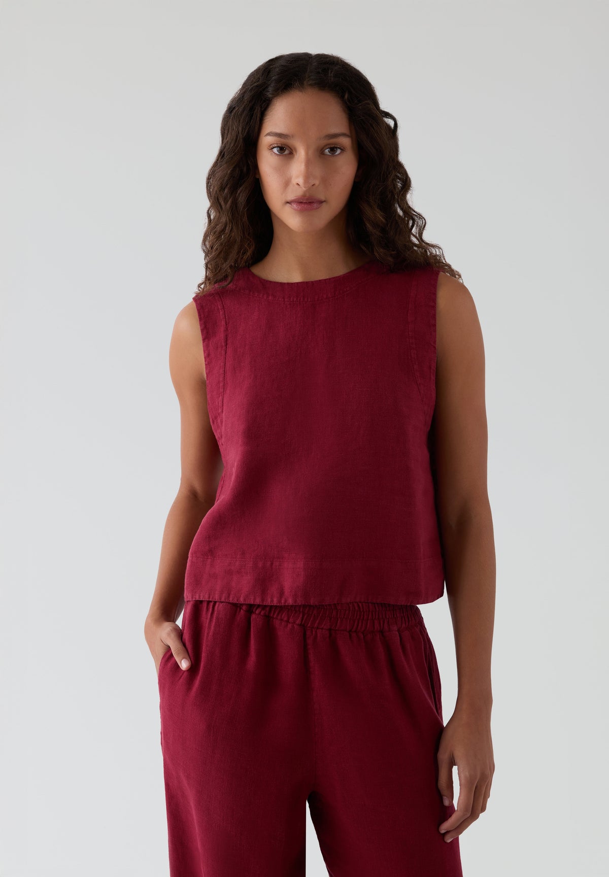 THE NEW SOCIETY | TOP MELISSA