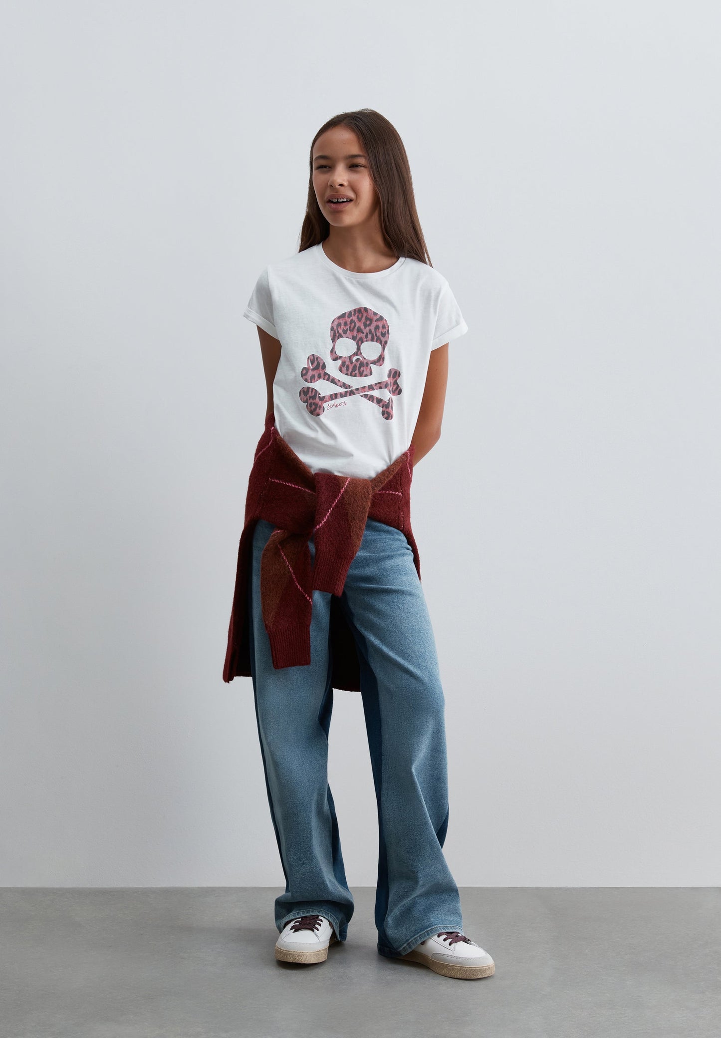 T-SHIRT COM SKULL E ESTAMPADO ANIMAL