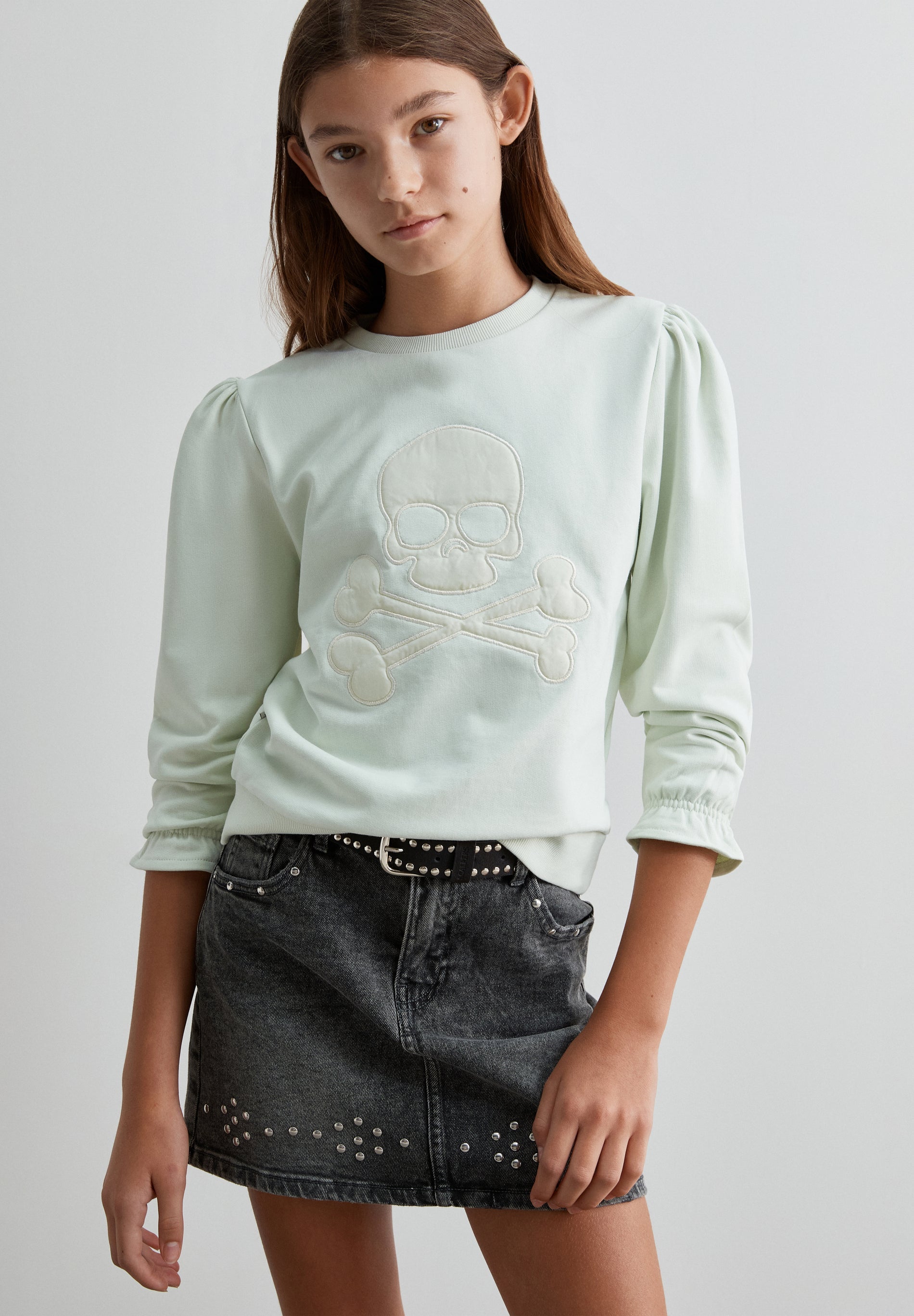 SWEATSHIRT COM LOGÓTIPO À FRENTE