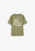 T-SHIRT ESTAMPADA EM CONTRASTE