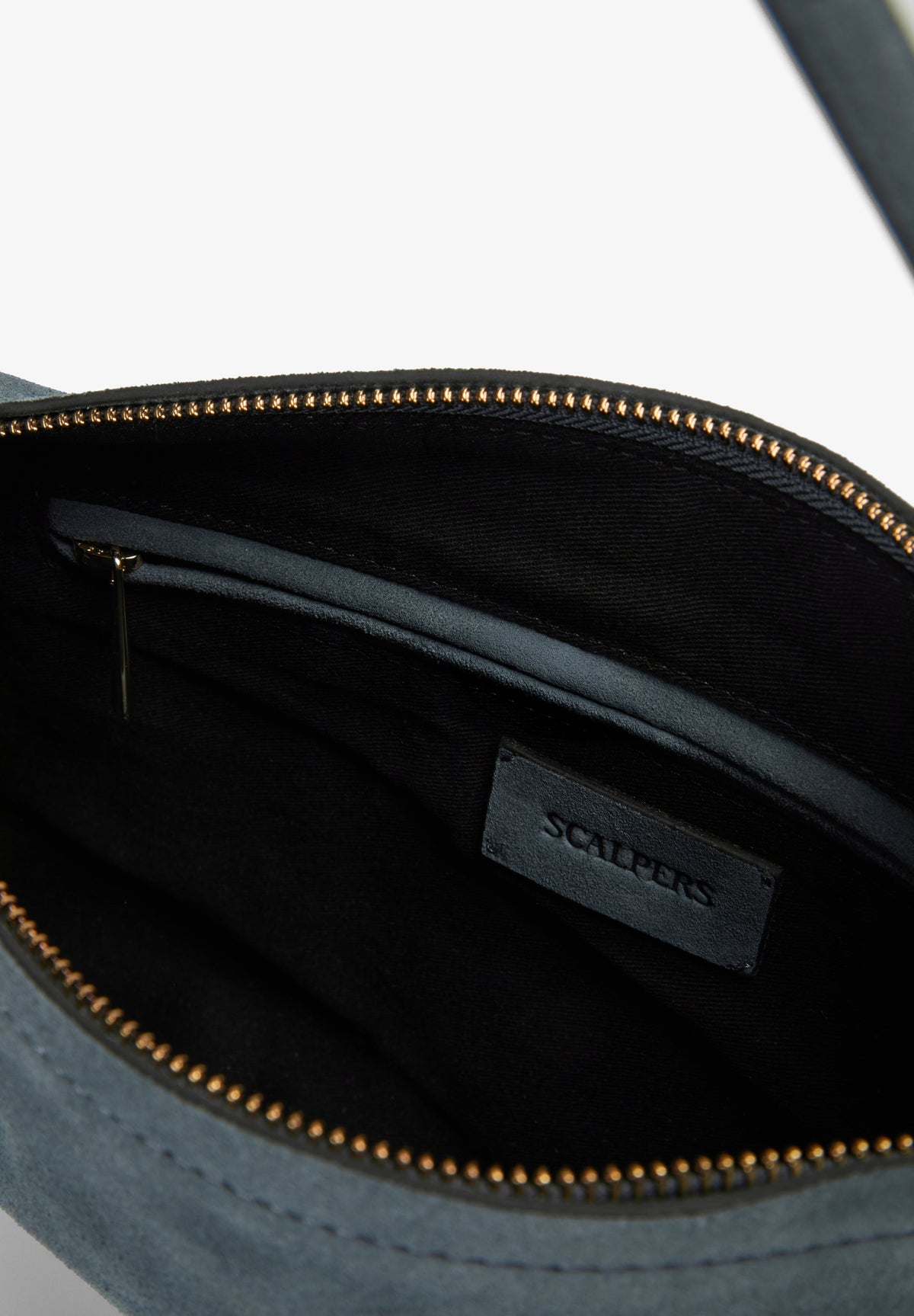 BOLSA DE OMBRO EM PELE