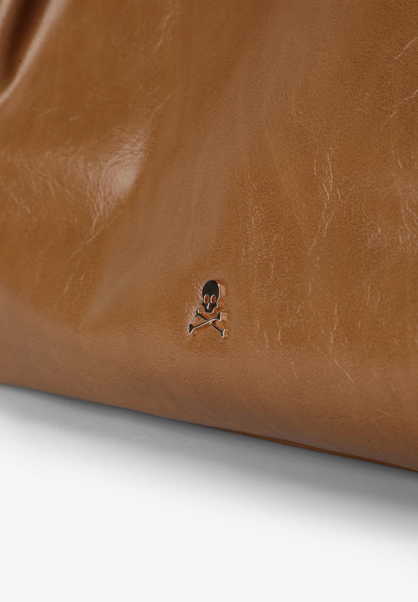 BOLSA SHOPPER ESTRUTURADA COM TACHAS