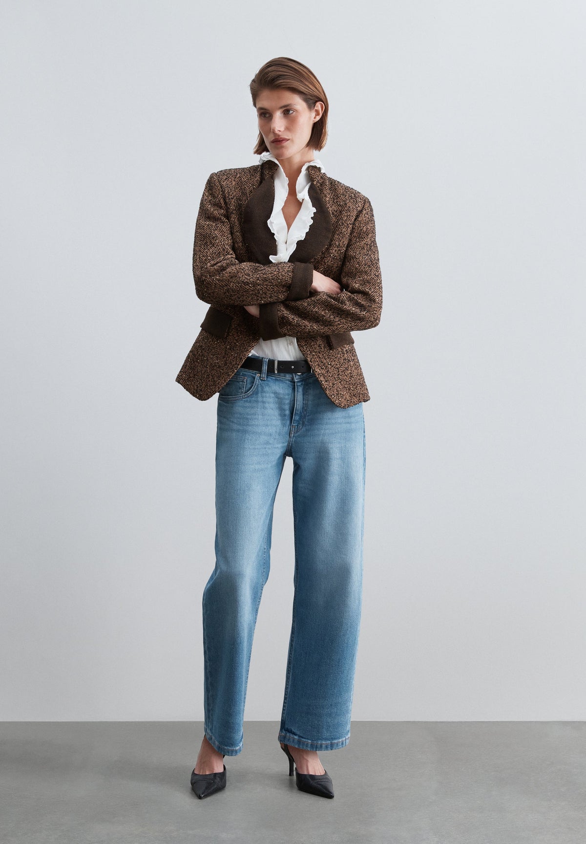 BLAZER COM LAPELAS E FIO METALIZADO
