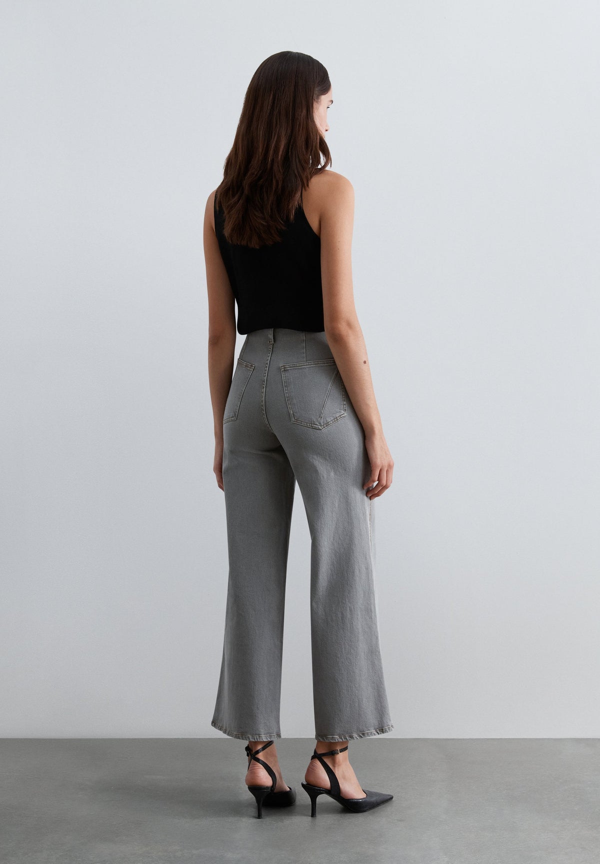 JEANS WIDE LEG E CINTURA SUBIDA