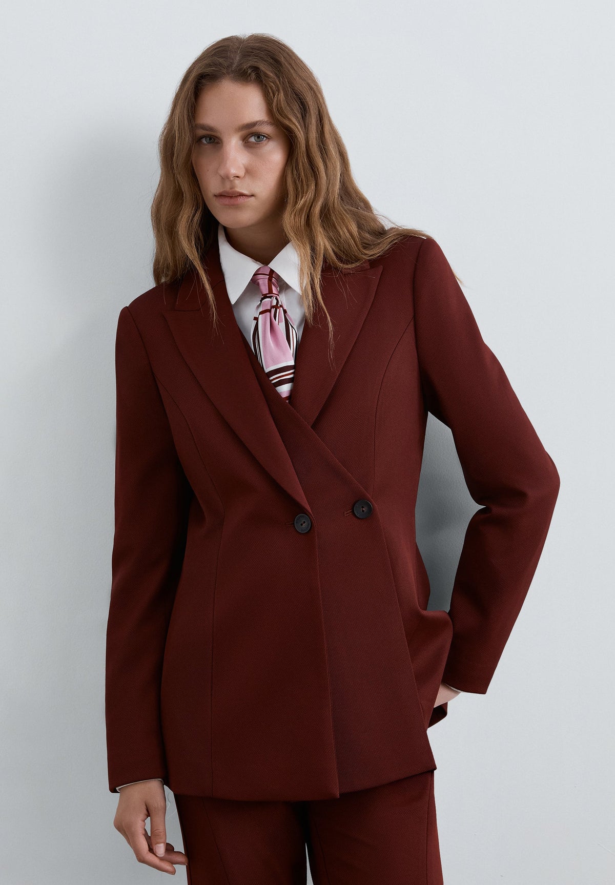 BLAZER DE DUPLA LAPELA