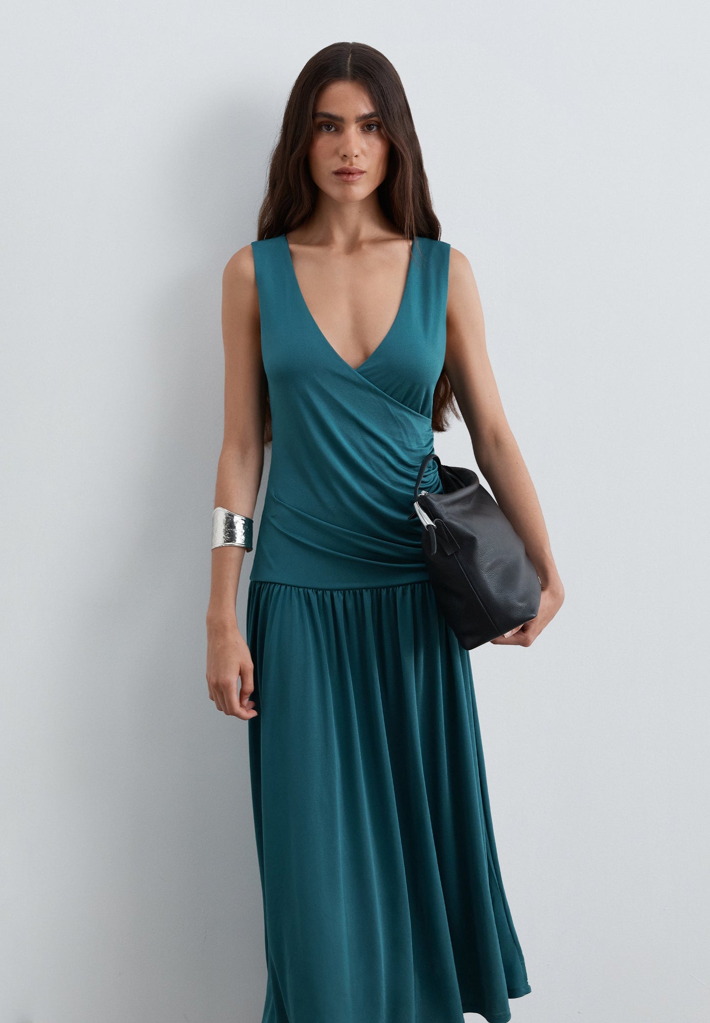 VESTIDO DRAPADO DE MALHA FINA