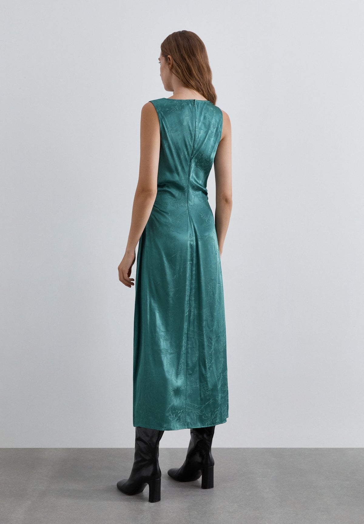 VESTIDO JACQUARD COM RENDA