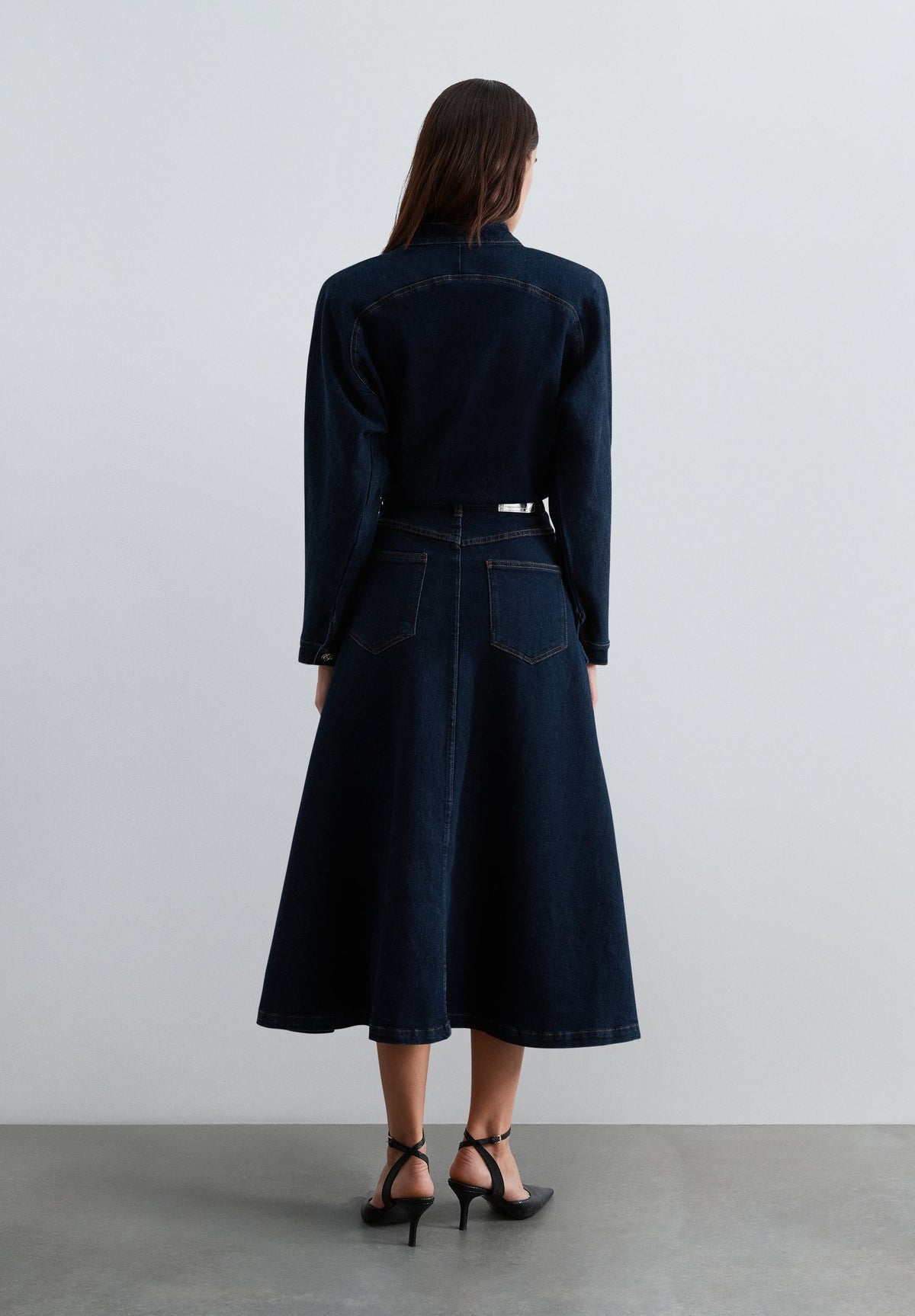 VESTIDO DENIM COM MANGAS VOLUMOSAS